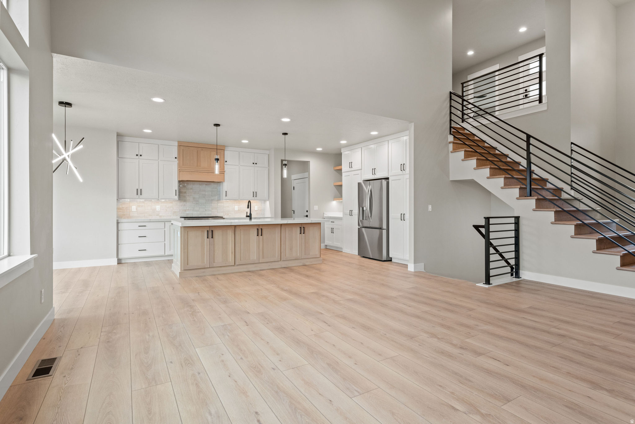 MAKIN DREAMS - Residential