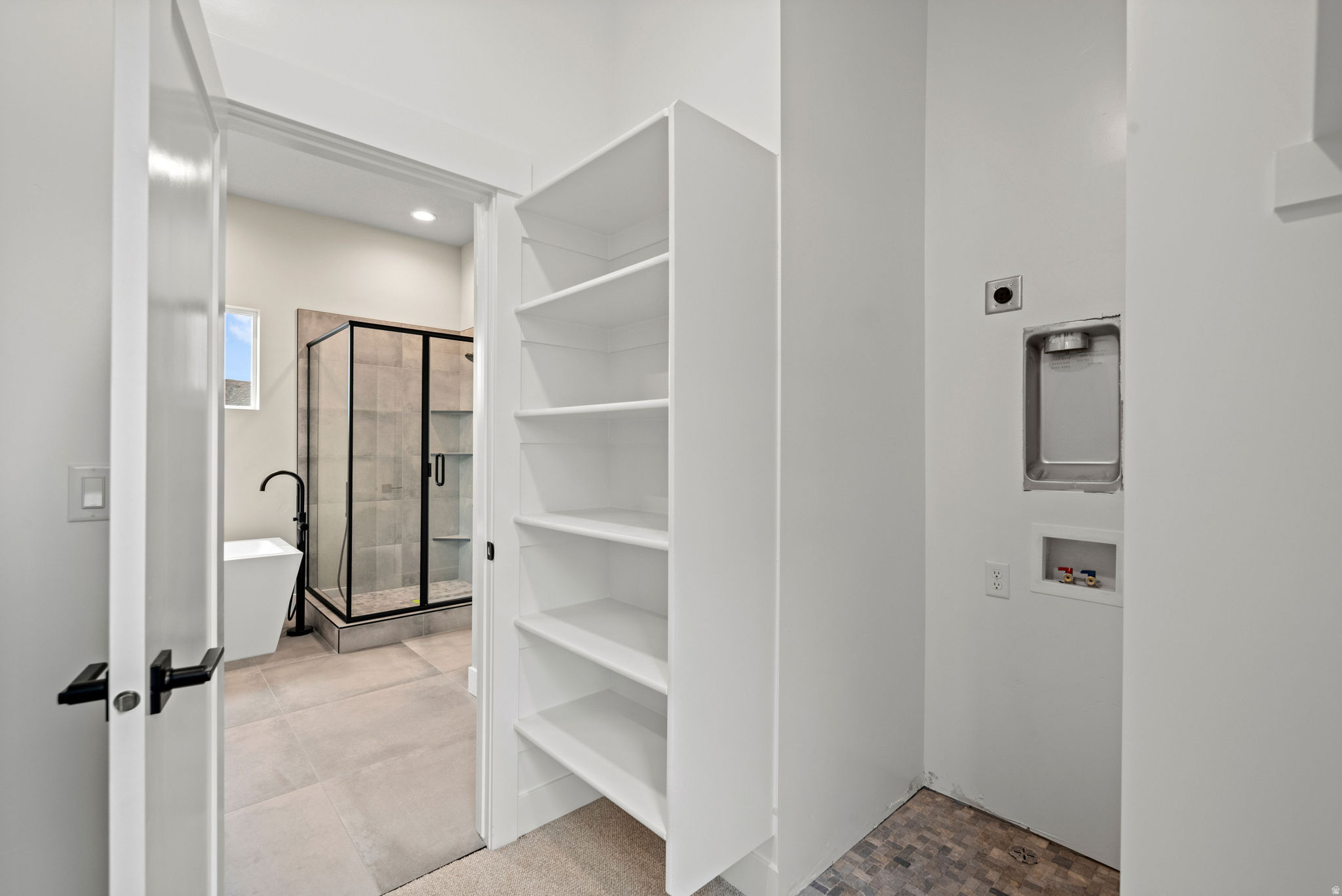 MAKIN DREAMS - Residential