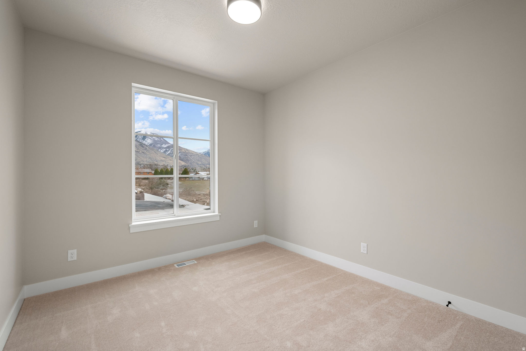 MAKIN DREAMS - Residential