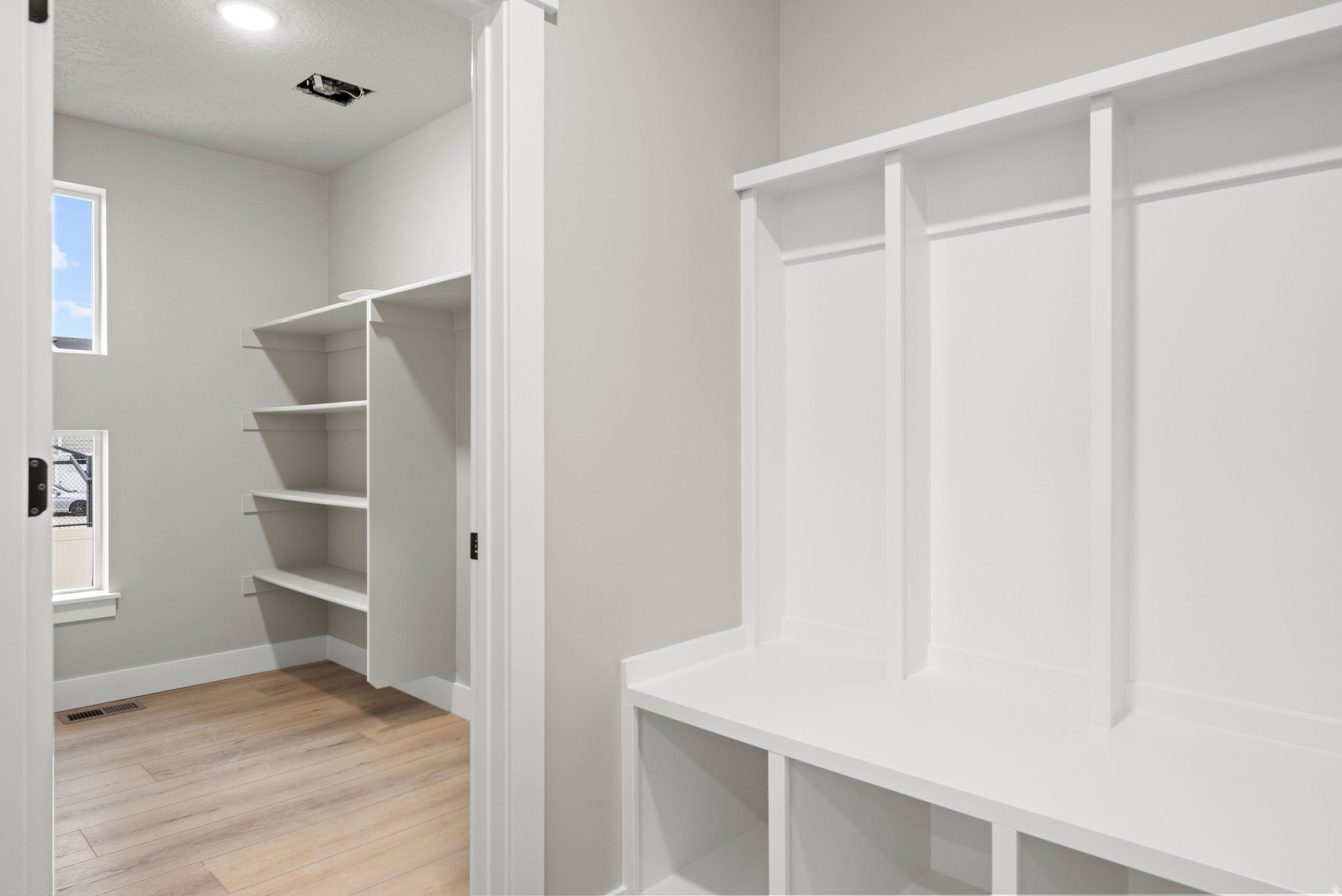 MAKIN DREAMS - Residential