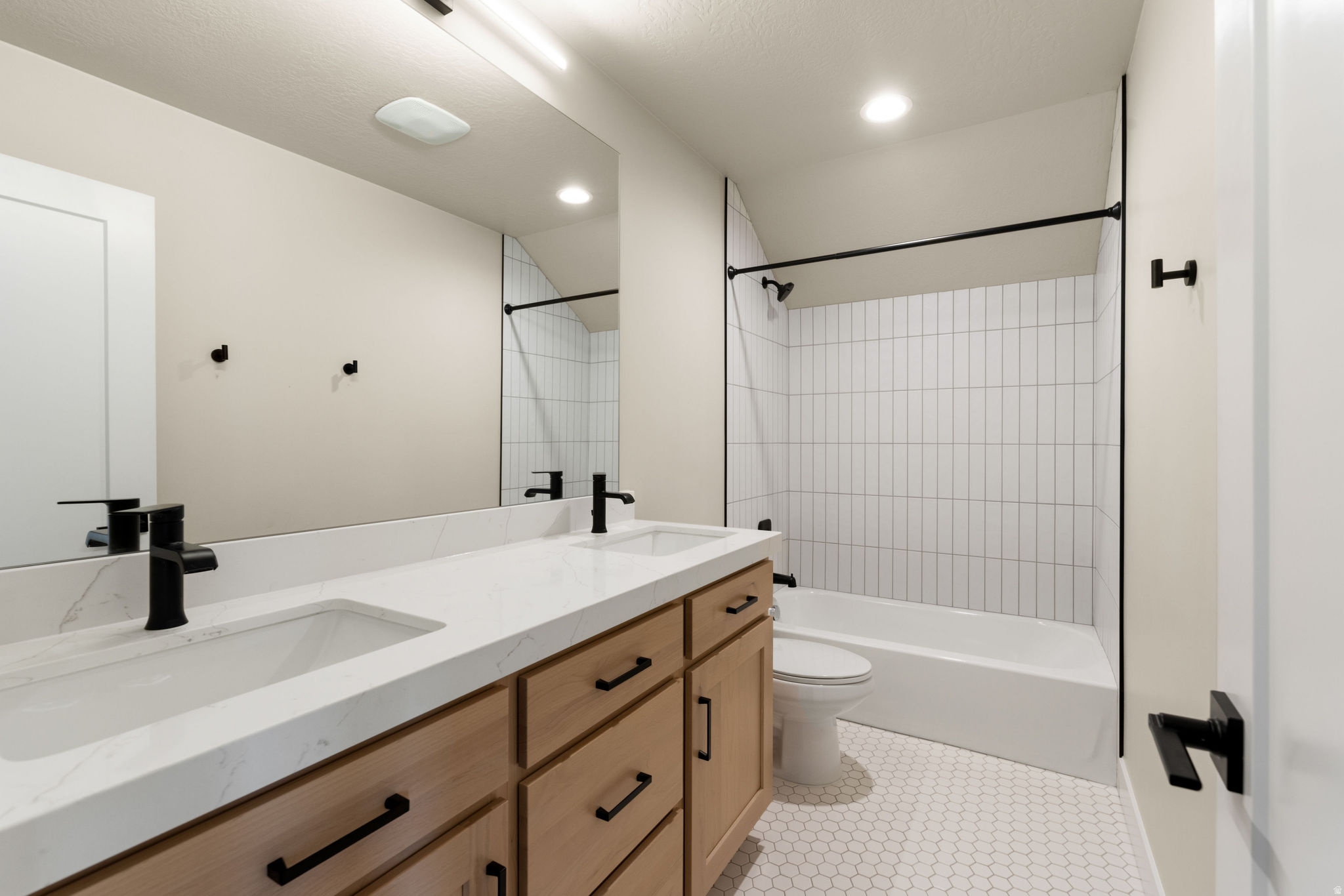 MAKIN DREAMS - Residential