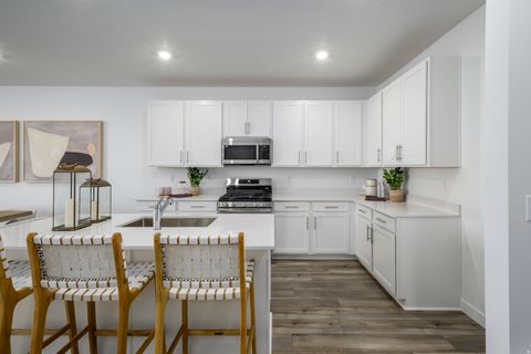 Tiny photo for 7559 S OPAL MOUNTAIN WAY #304, West Jordan, UT 84081 (MLS # 2120605)