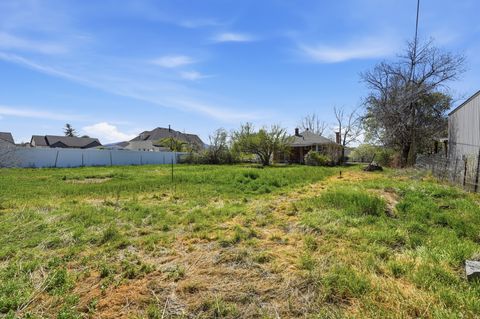 Tiny photo for 361 S 300 W, Lehi, UT 84043 (MLS # 2148835)