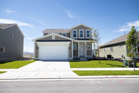 Photo of 1624 E RAINBOW BRIDGE DRIVE LOT DR #7053, Eagle Mountain, UT 84005 (MLS # 2180806)