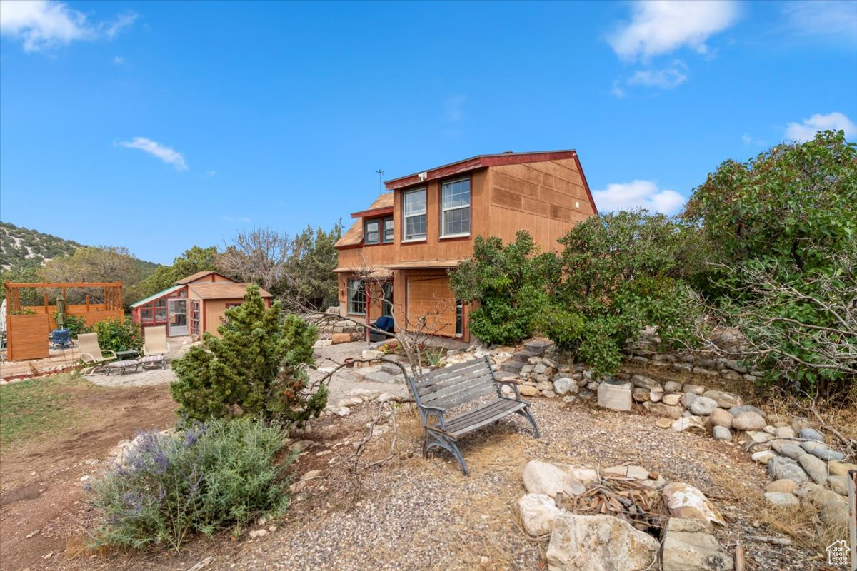 YOUNG PROPERTY - Residential