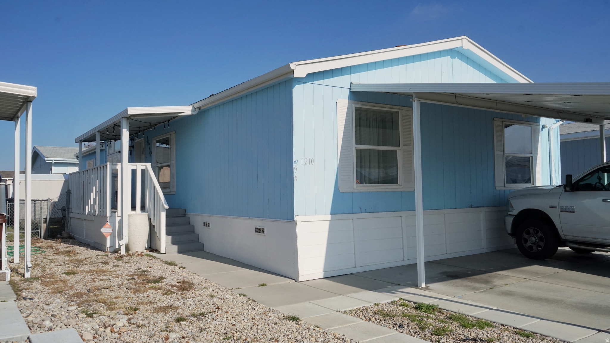 RIVERSIDE - Residential