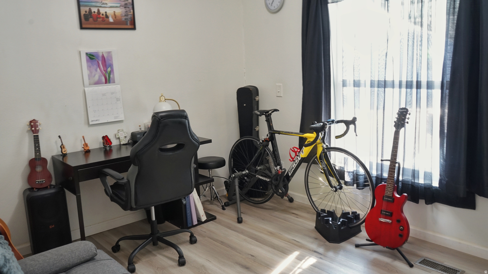 RIVERSIDE - Residential