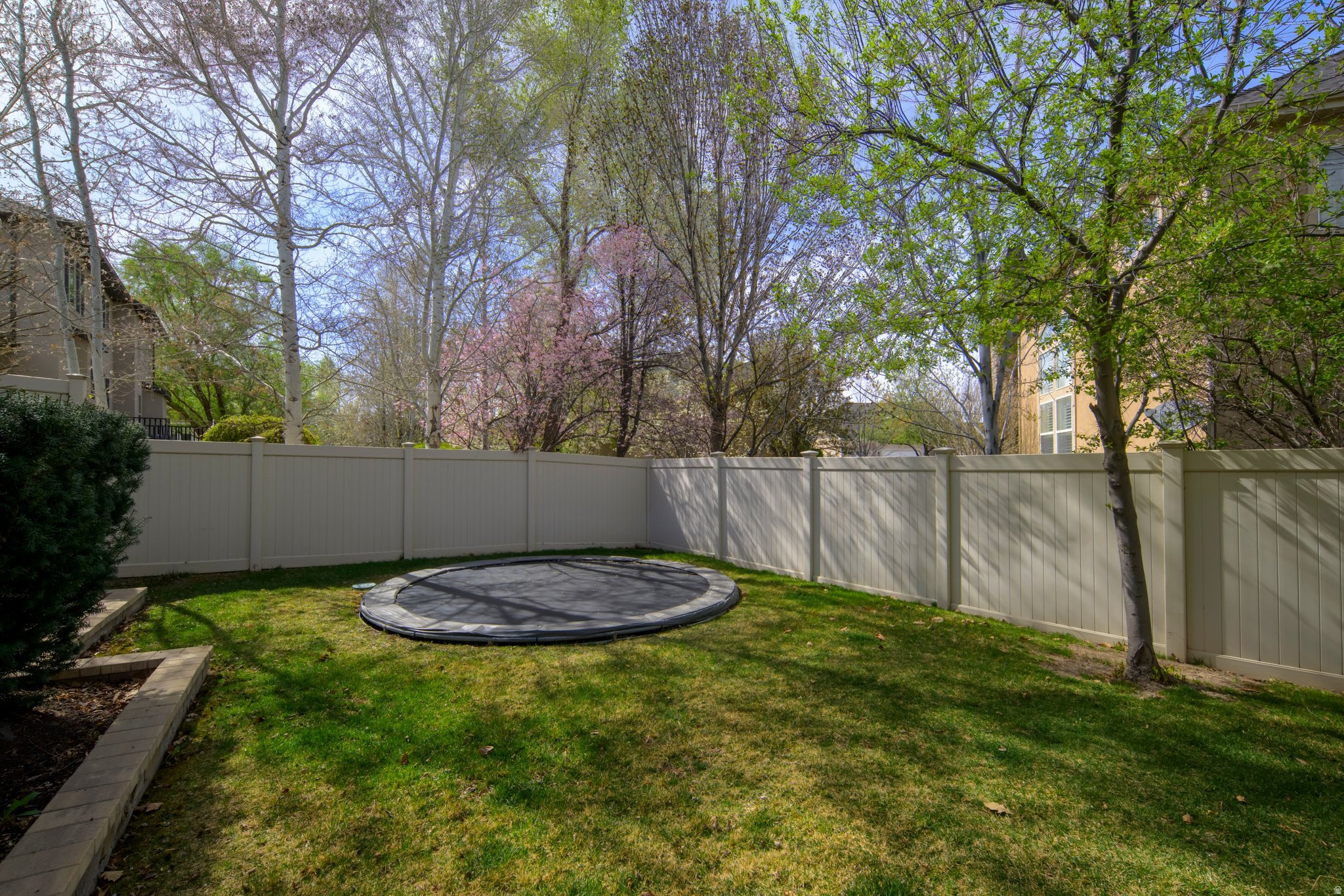 BELLEVUE - Residential