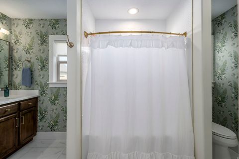 Tiny photo for 13202 S SUNSET GLEN WAY, Draper, UT 84020 (MLS # 2146388)