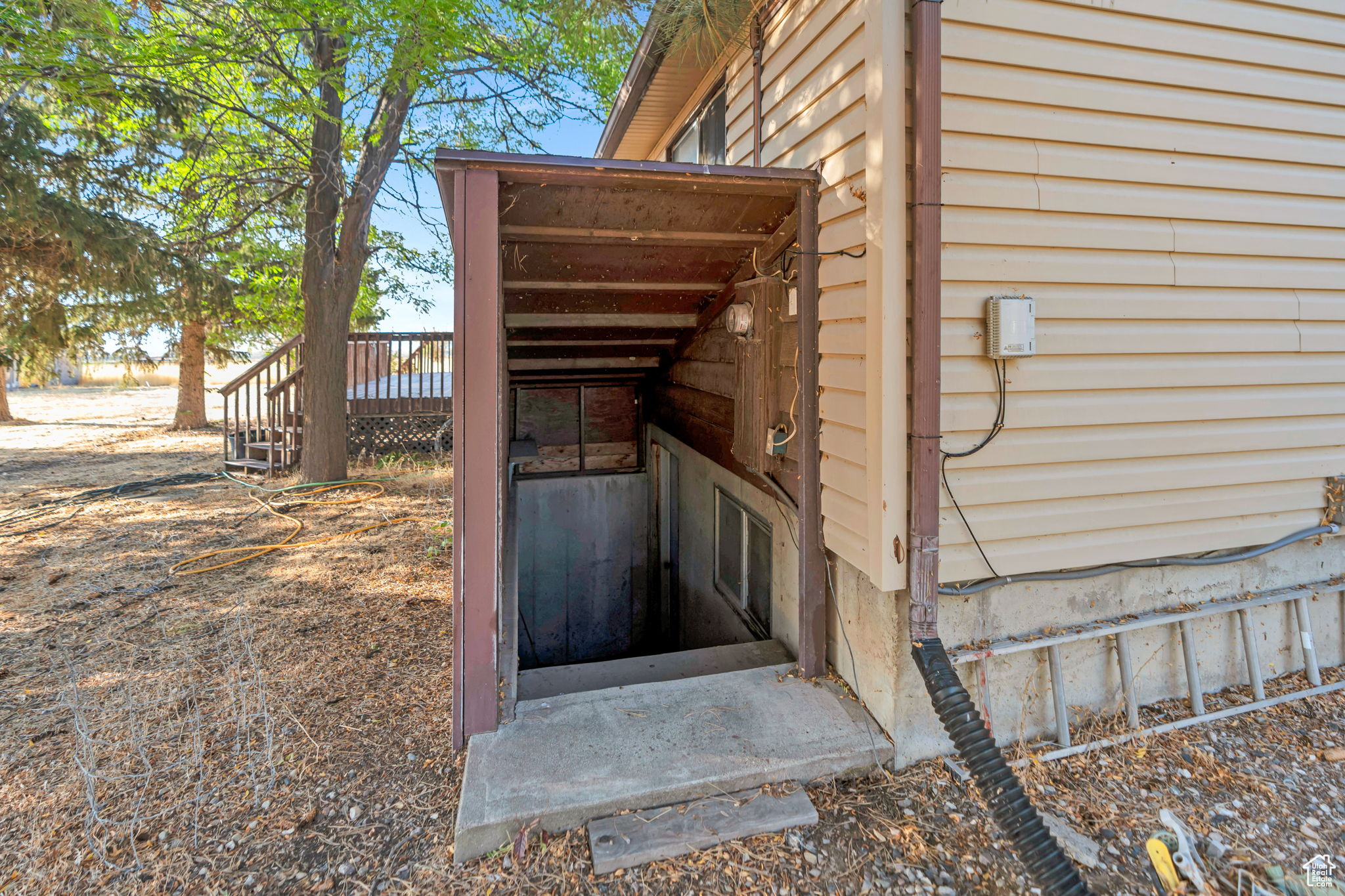 YOUNG PROPERTY - Residential