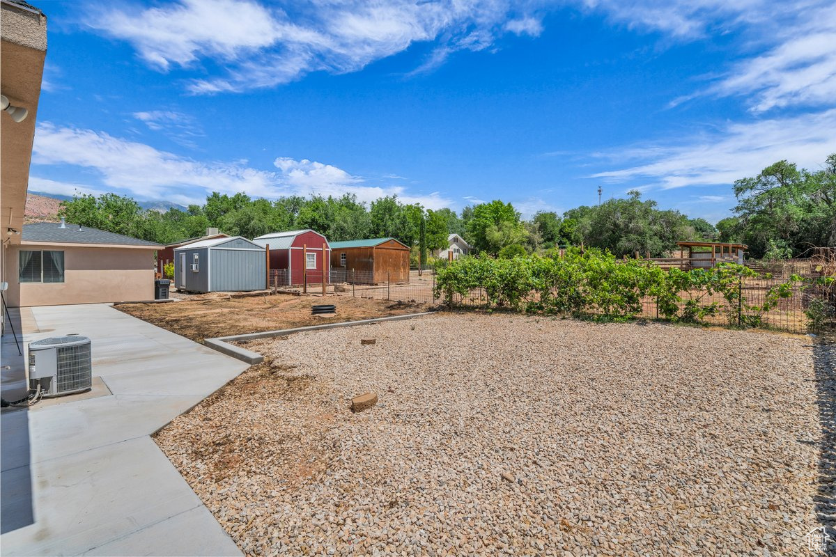 40 W Pecan Ln, Leeds, Utah image 24