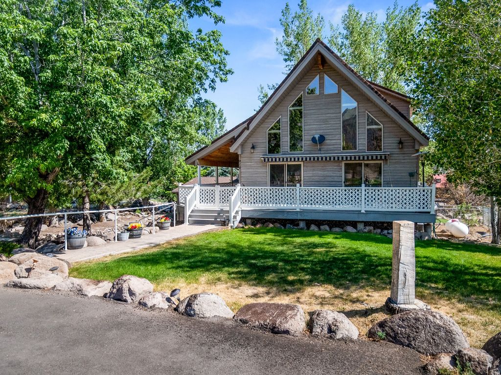 Photo of 915 E CEDAR BERRY LN, Pine Valley, UT 84781 (MLS # 2167385)