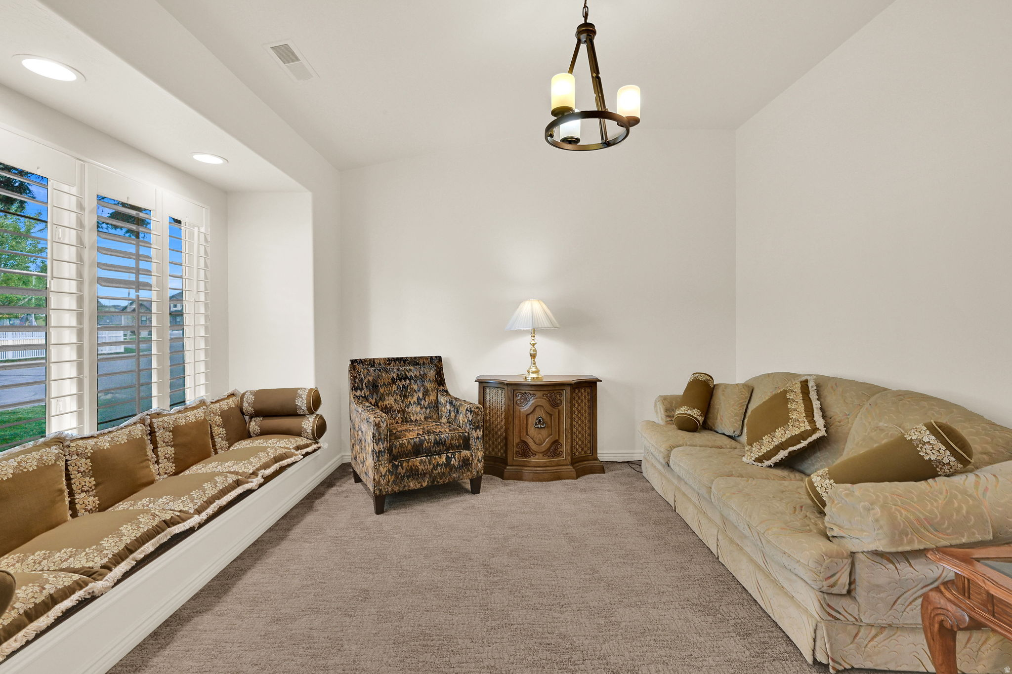 ERICKSON MEADOWS - Residential