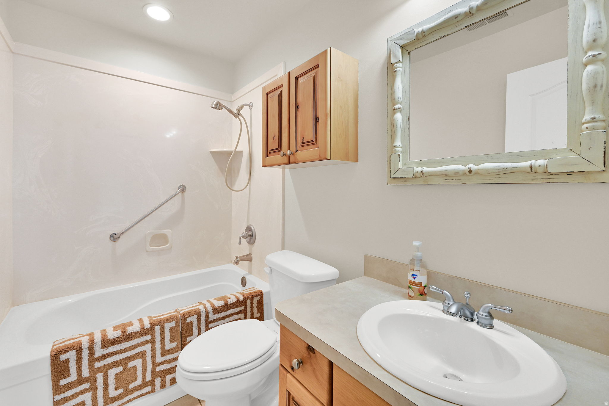 ERICKSON MEADOWS - Residential