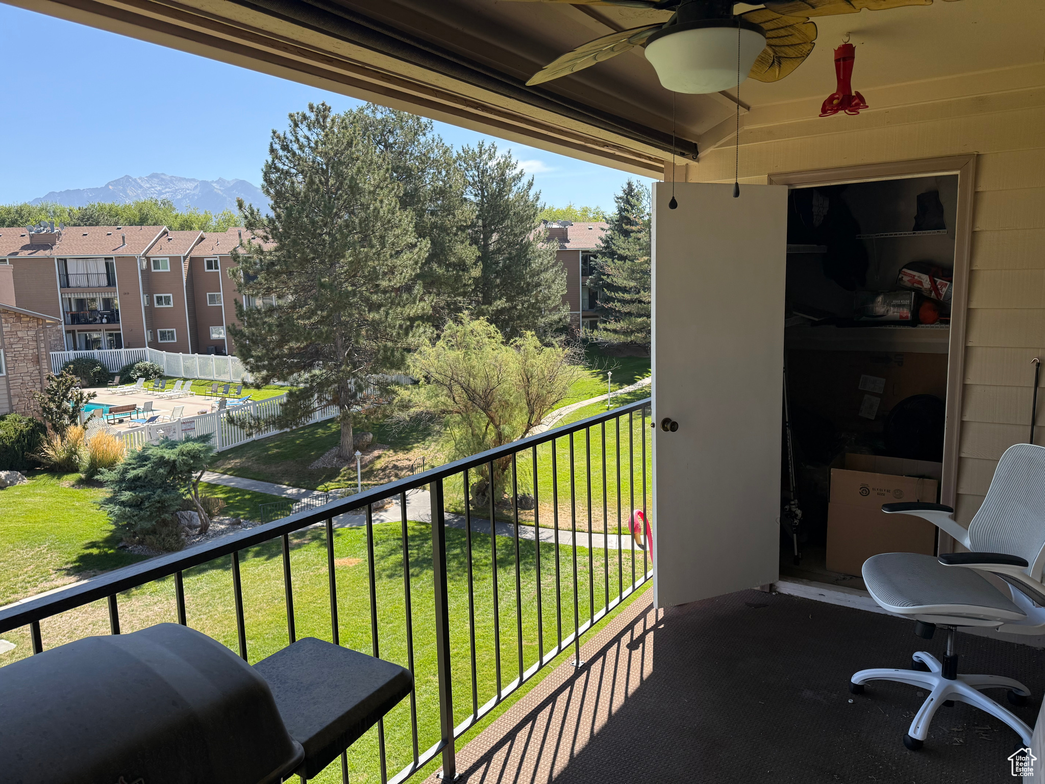 BRIARWOOD SPRINGS CO - Residential