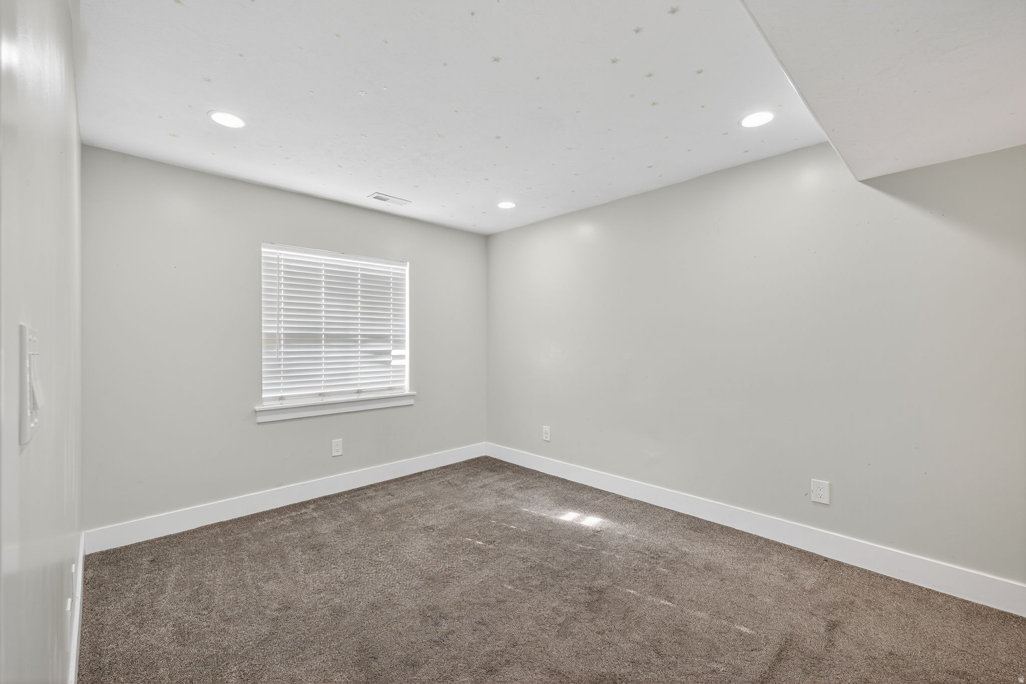 SYCAMORES AT JORDAN HILLS - Residential