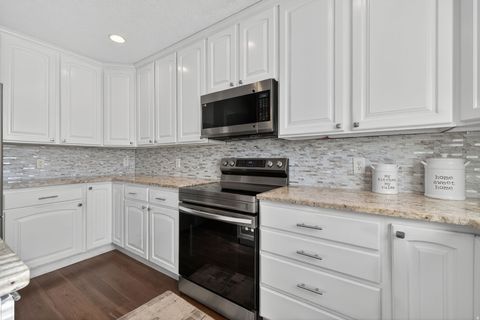 Tiny photo for 7143 W 8130 S, West Jordan, UT 84081 (MLS # 2122485)