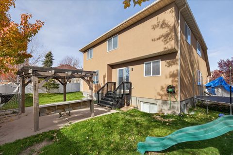 Tiny photo for 7143 W 8130 S, West Jordan, UT 84081 (MLS # 2122485)