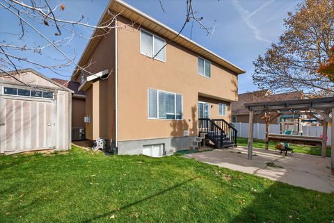 Tiny photo for 7143 W 8130 S, West Jordan, UT 84081 (MLS # 2122485)
