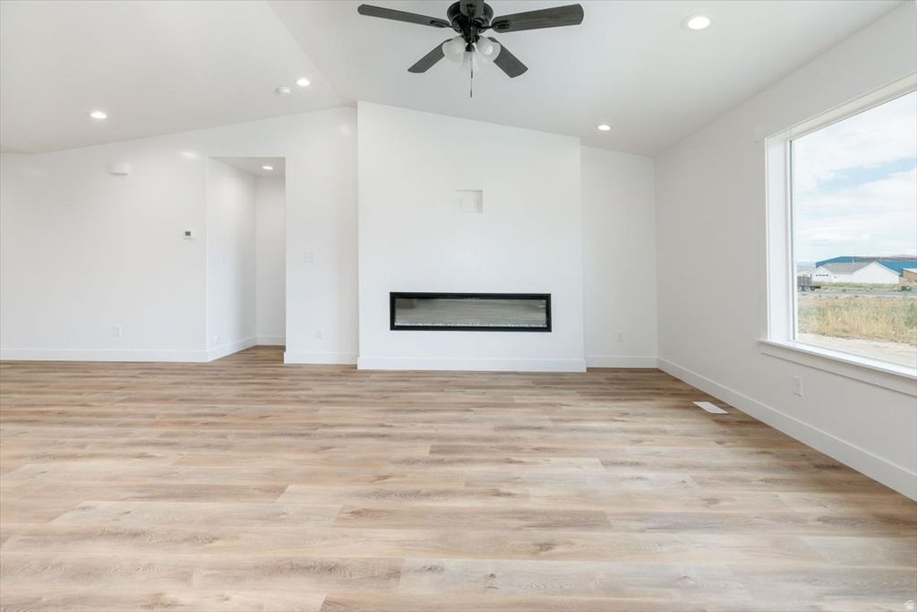 Photo of 174 N 400 W, Preston, ID 83263 (MLS # 2148017)