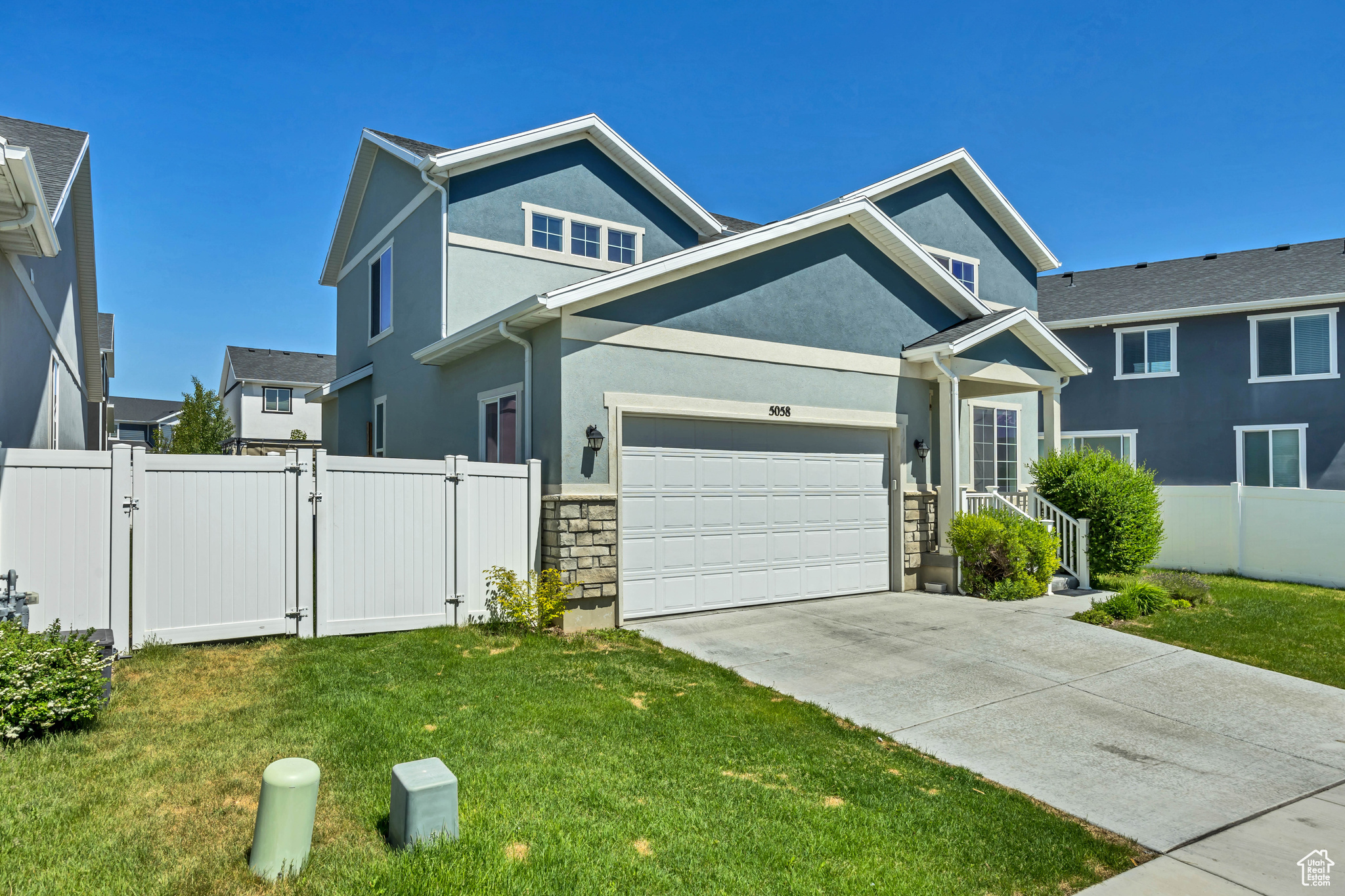 5058 W Blythswood Ln, Herriman, Utah image 3