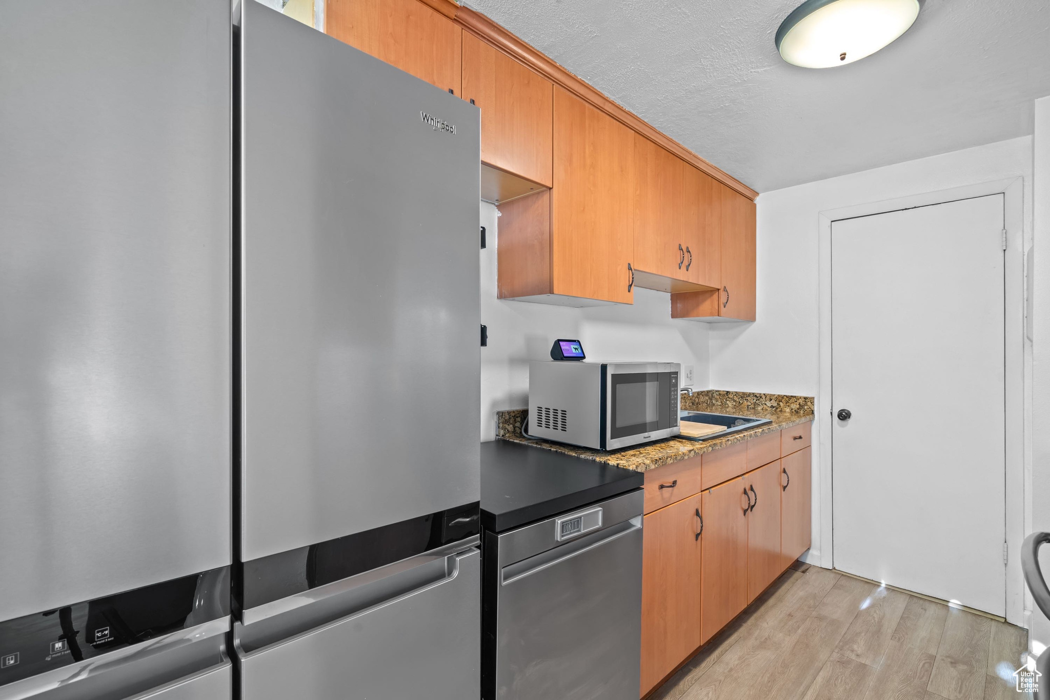 MEADOWBROOK - Residential