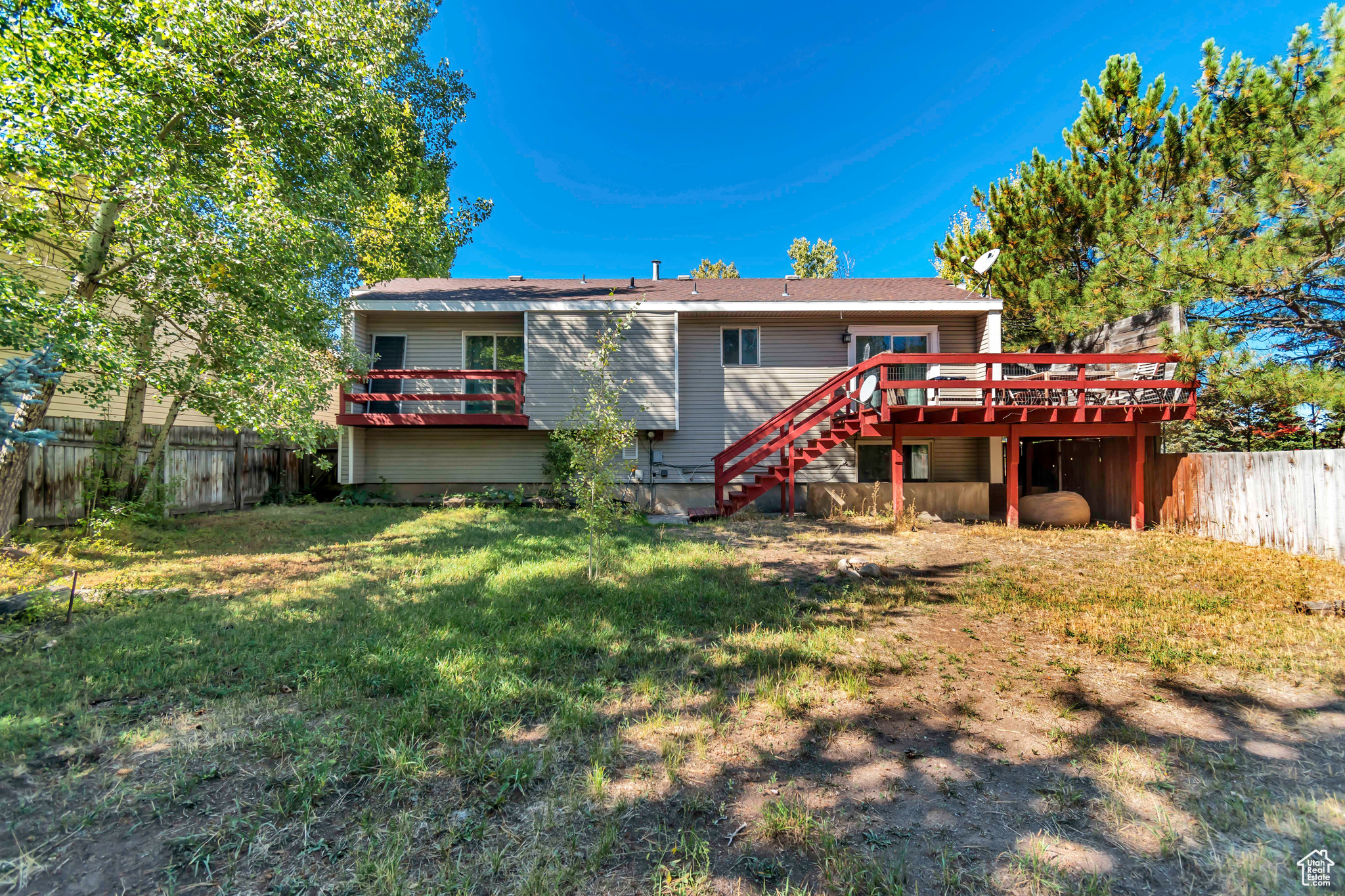PROSPECTOR VILLAGE - Residential