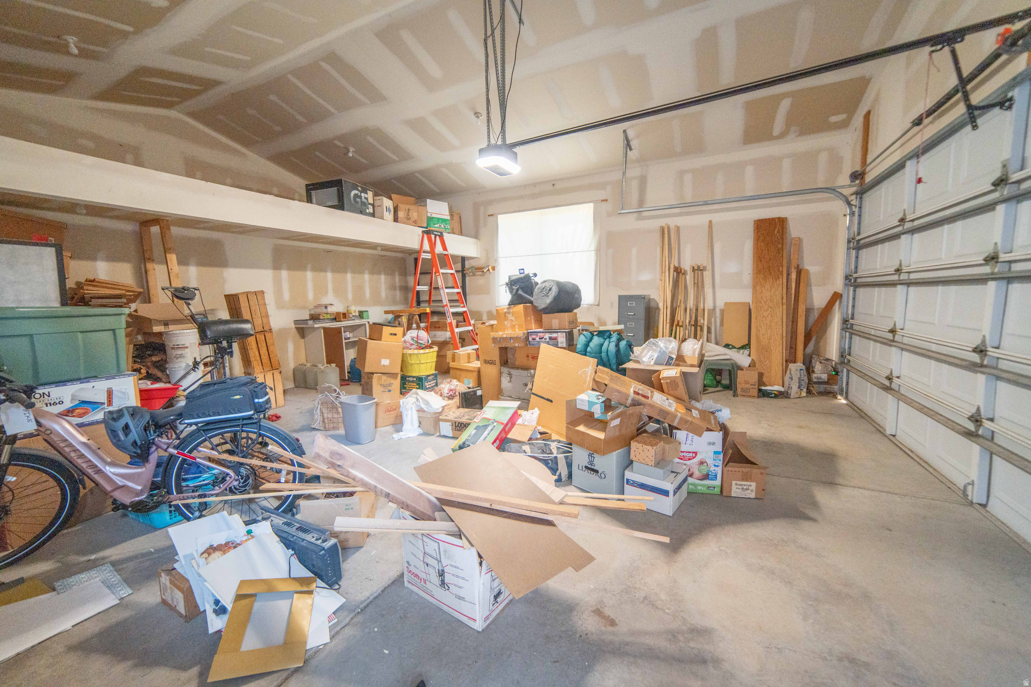 OAK RIDGE ESTATES - Residential