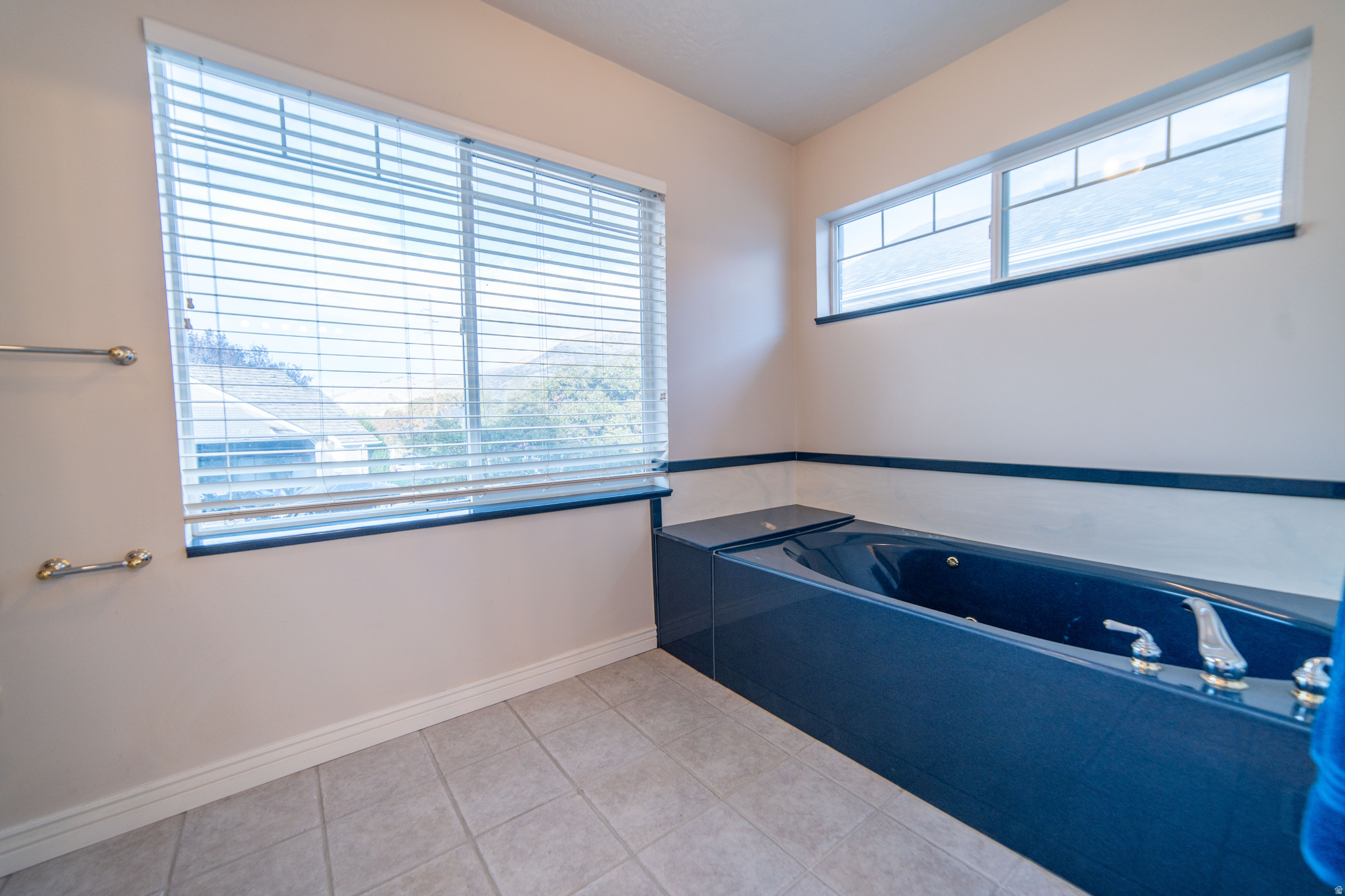 OAK RIDGE ESTATES - Residential