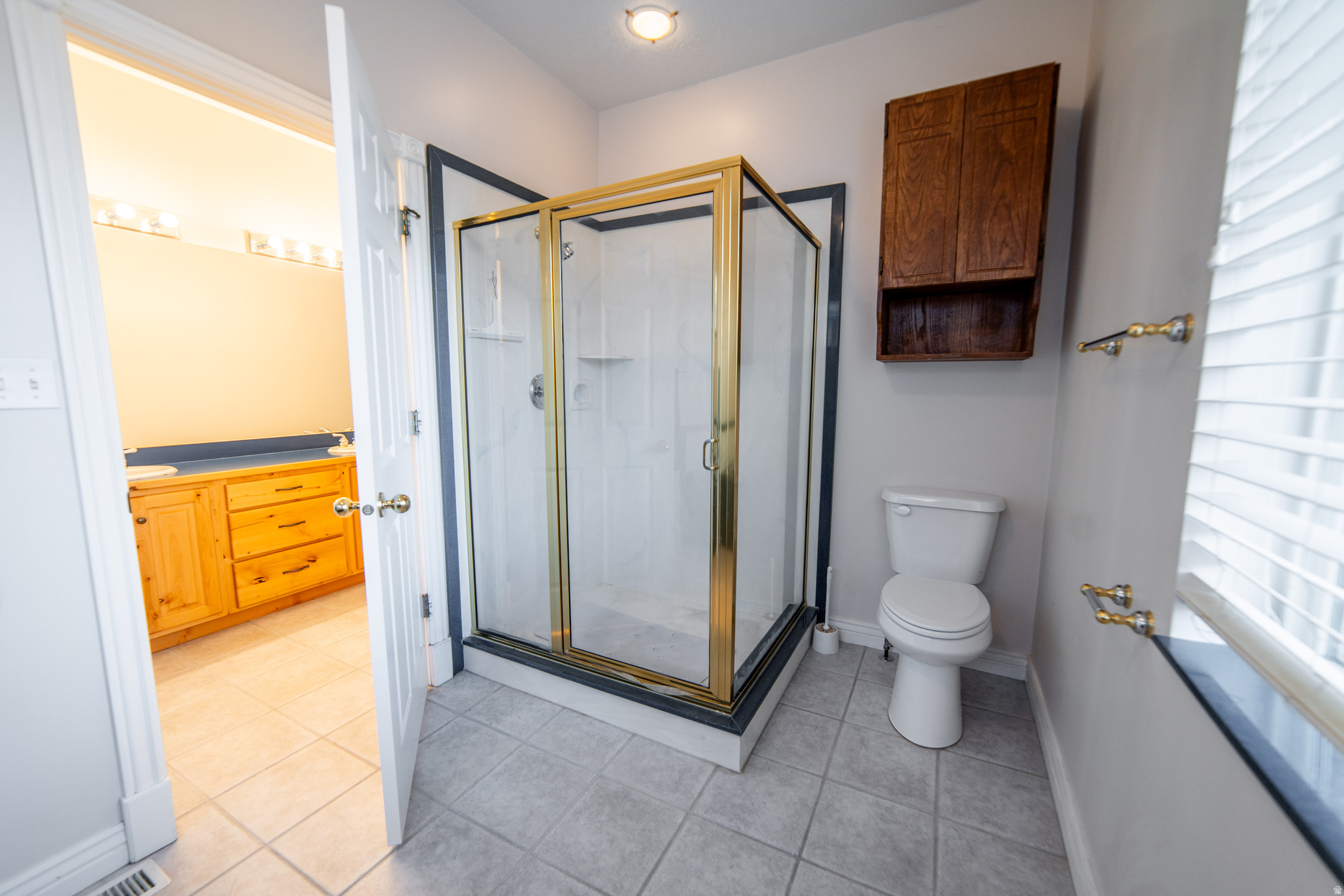 OAK RIDGE ESTATES - Residential