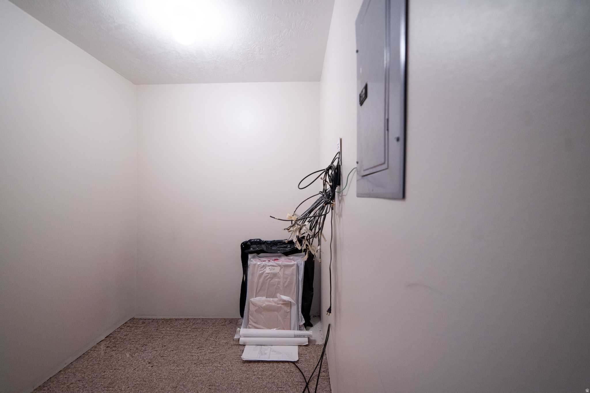 OAK RIDGE ESTATES - Residential