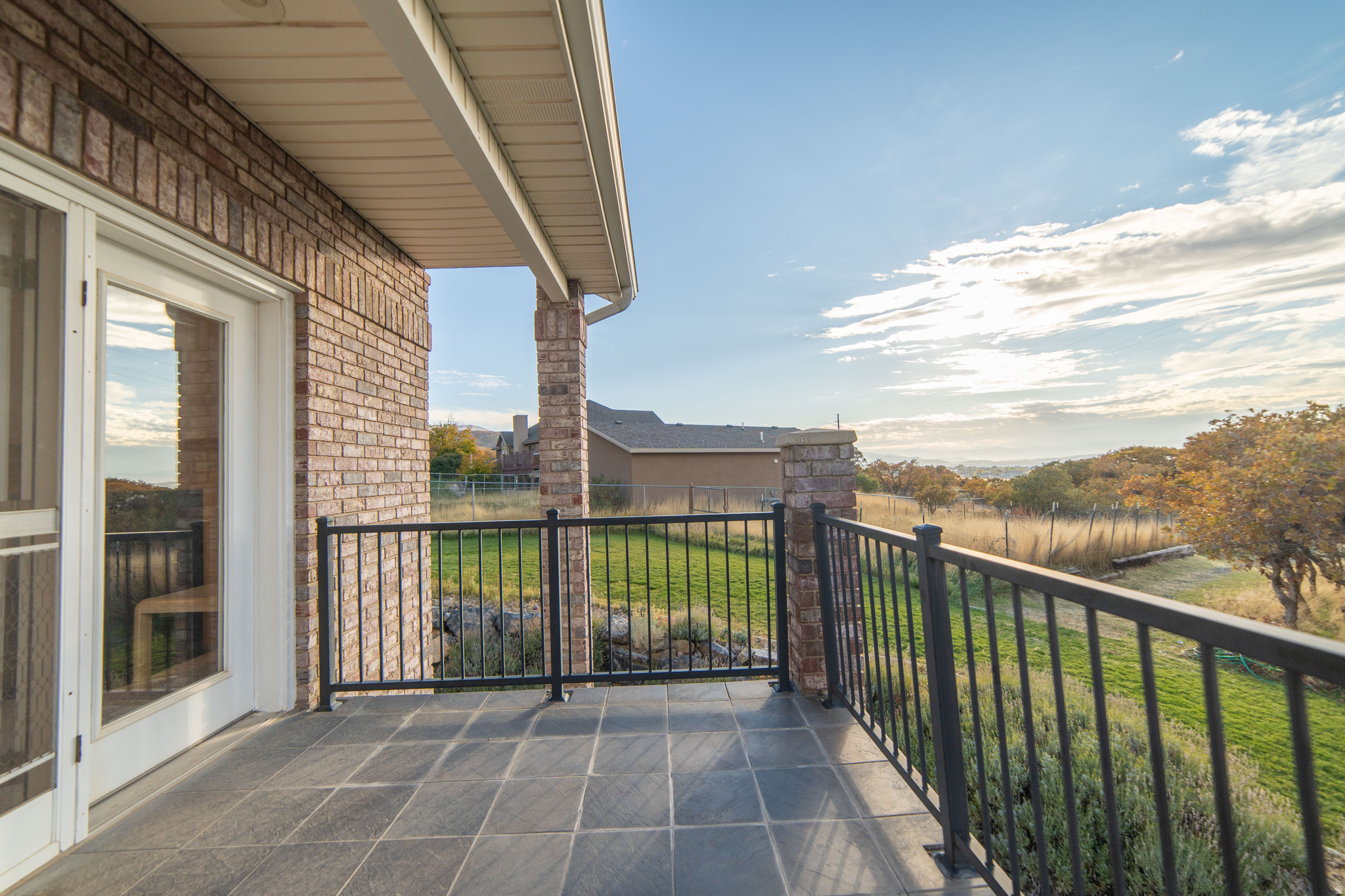 OAK RIDGE ESTATES - Residential