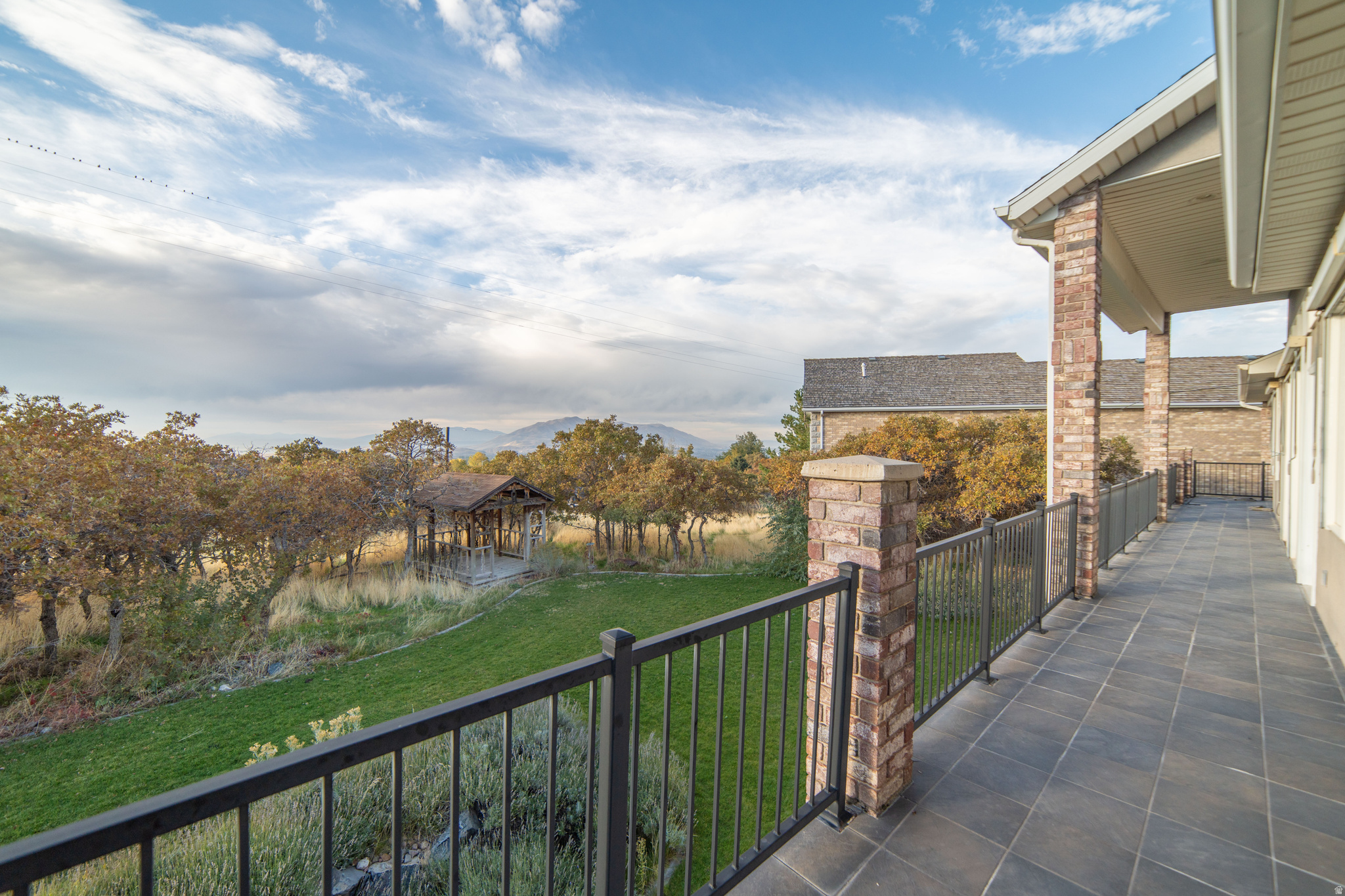 OAK RIDGE ESTATES - Residential