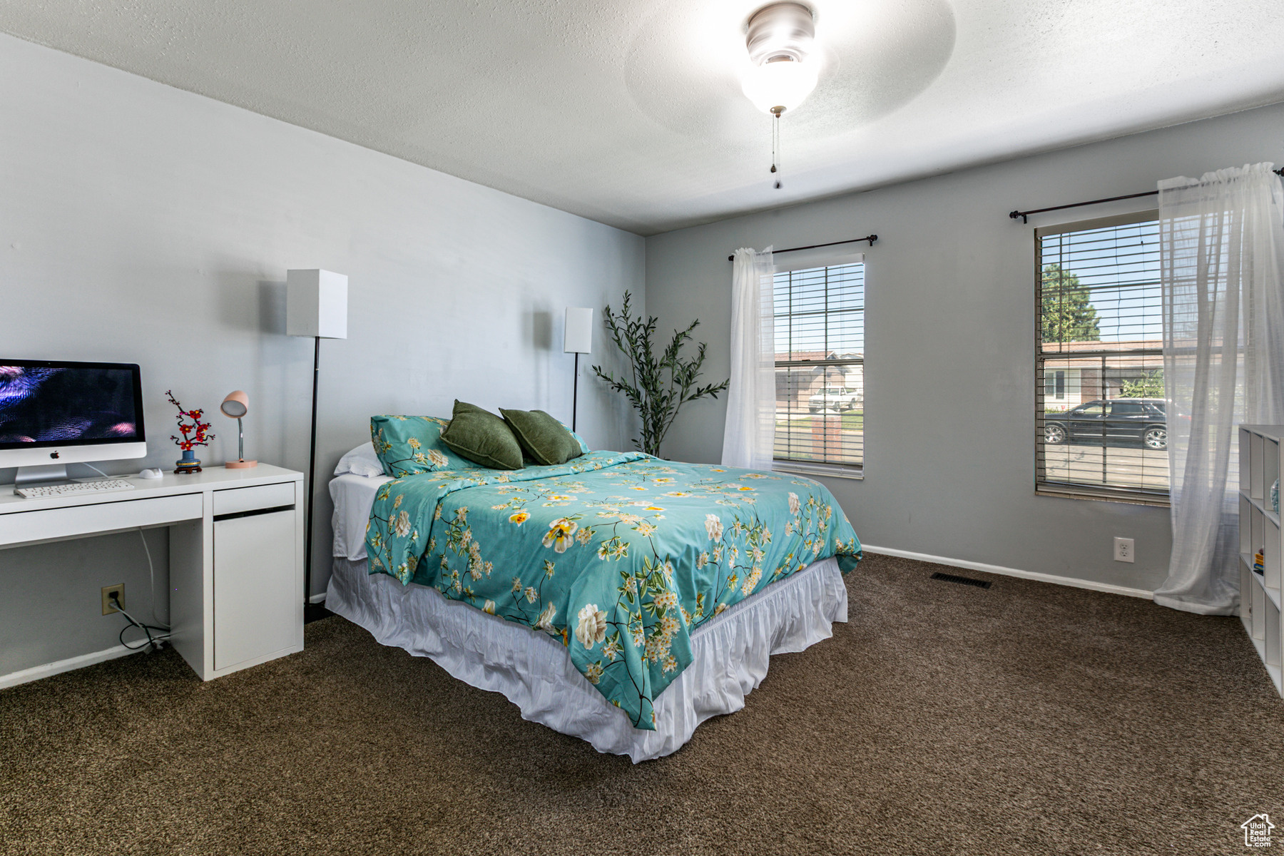 PIONEER ESTATES - Residential