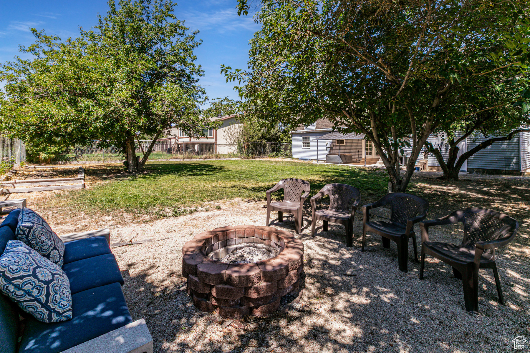 PIONEER ESTATES - Residential
