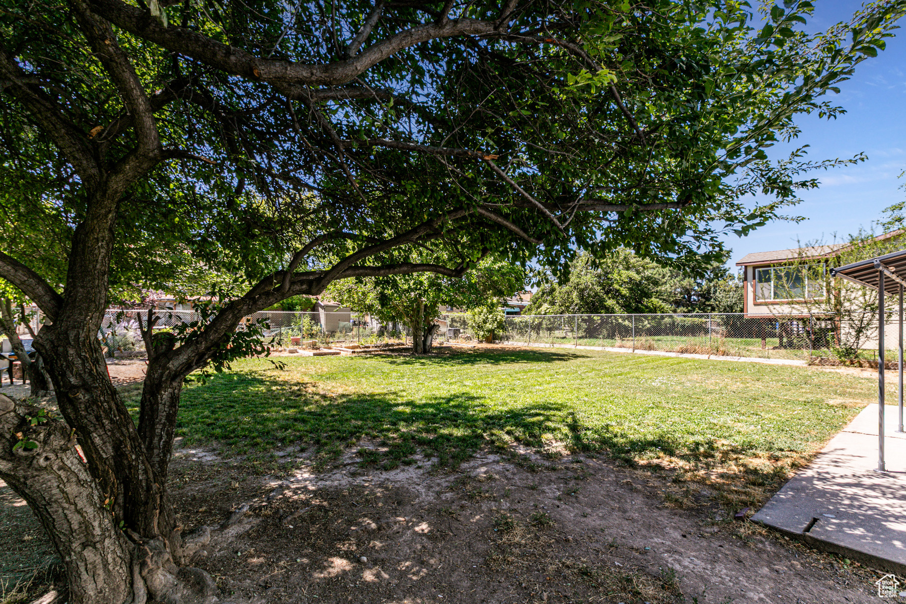 PIONEER ESTATES - Residential
