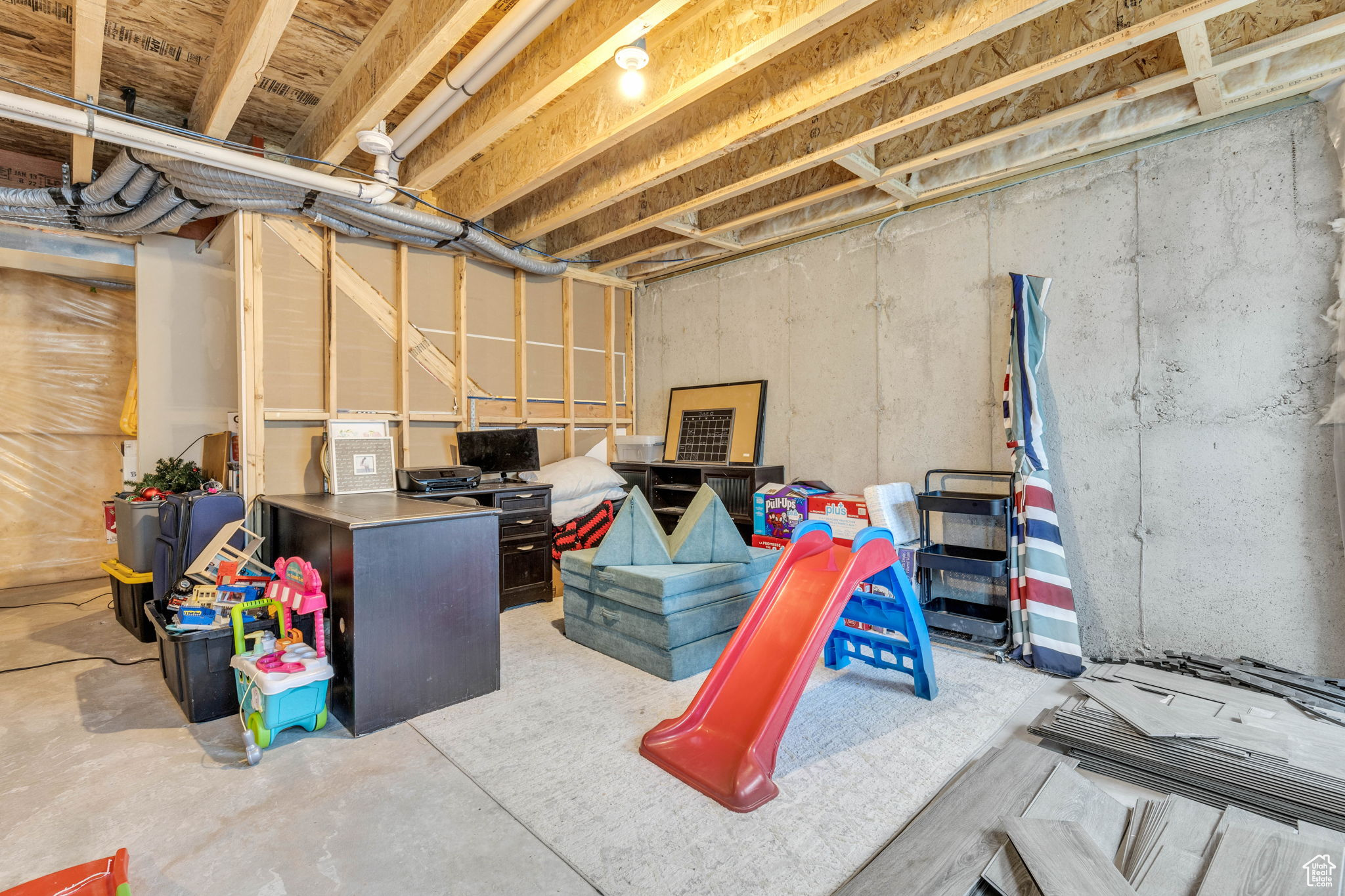 HARMONY TOWNHOMES - Residential