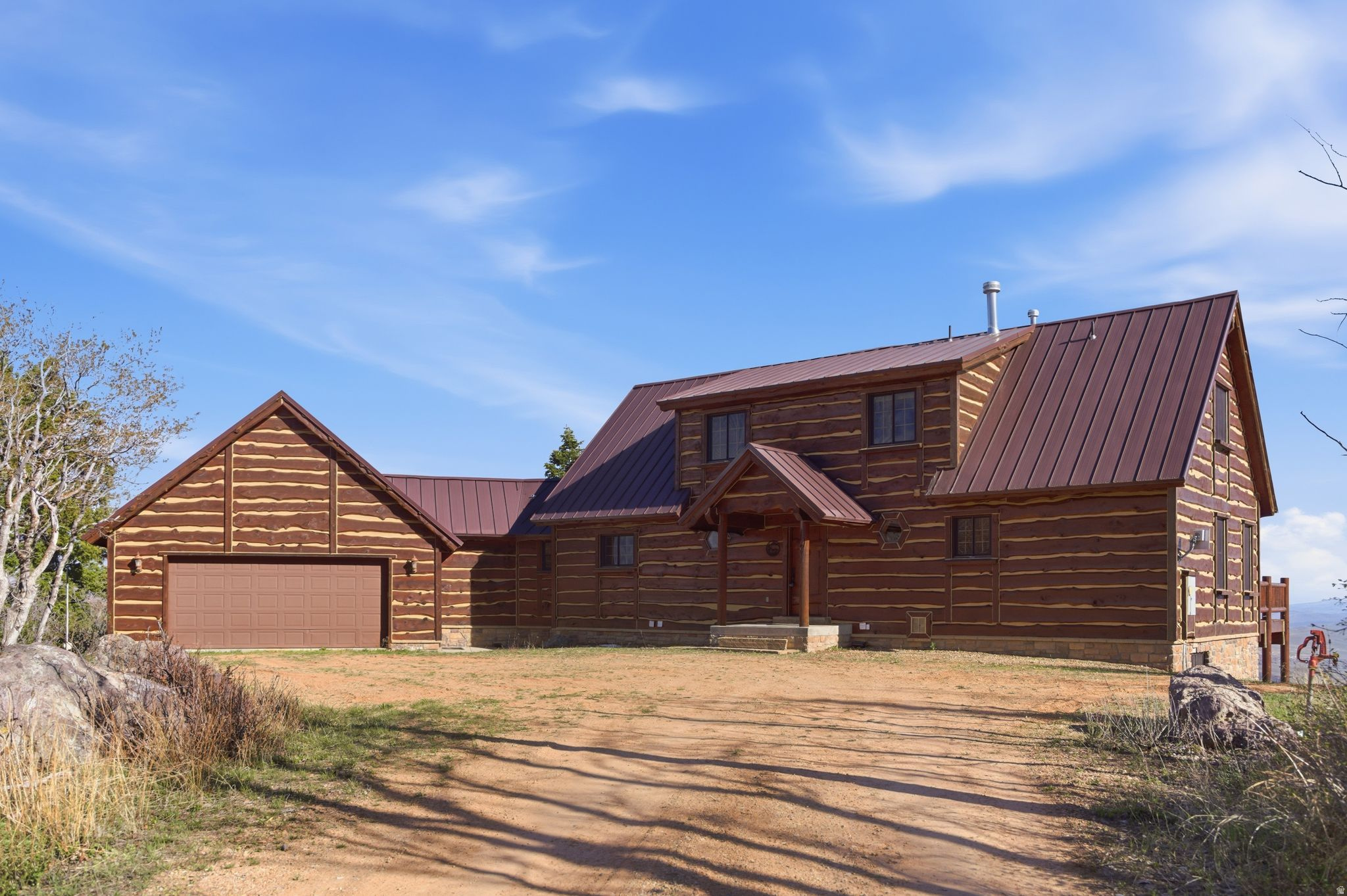 FOREST MEADOW RANCH - Residential