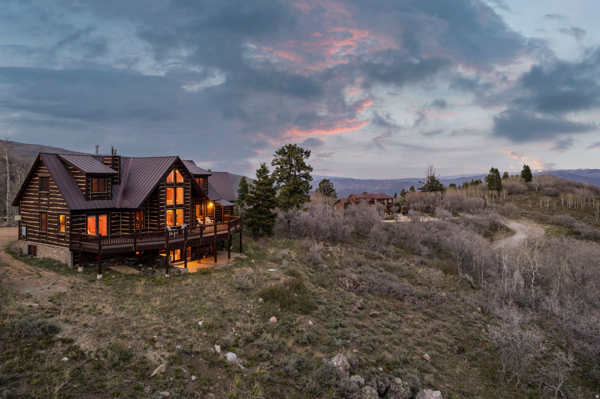 FOREST MEADOW RANCH - Residential