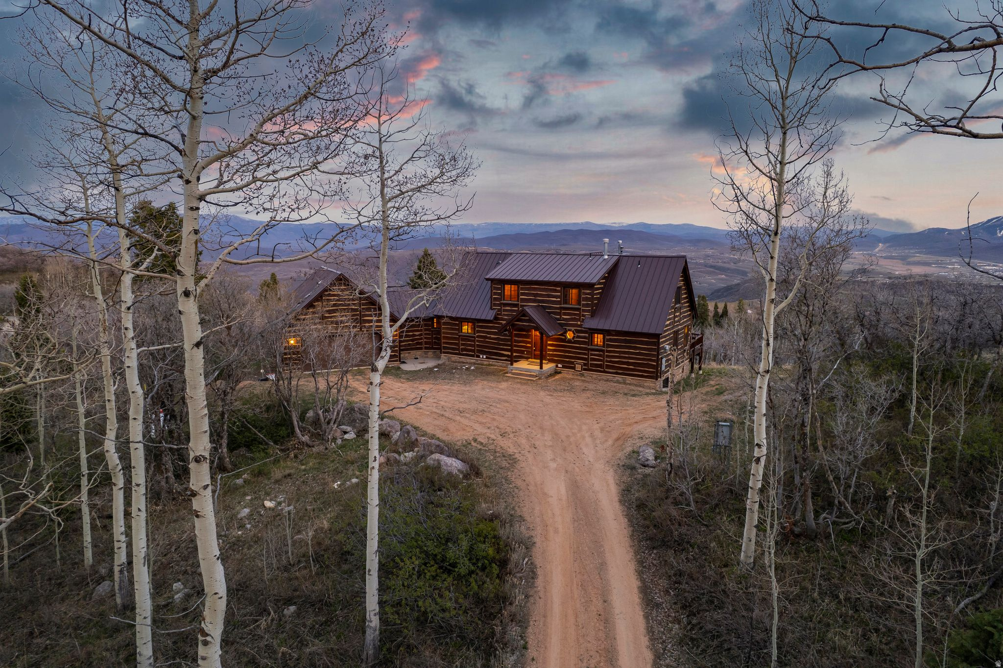 FOREST MEADOW RANCH - Residential