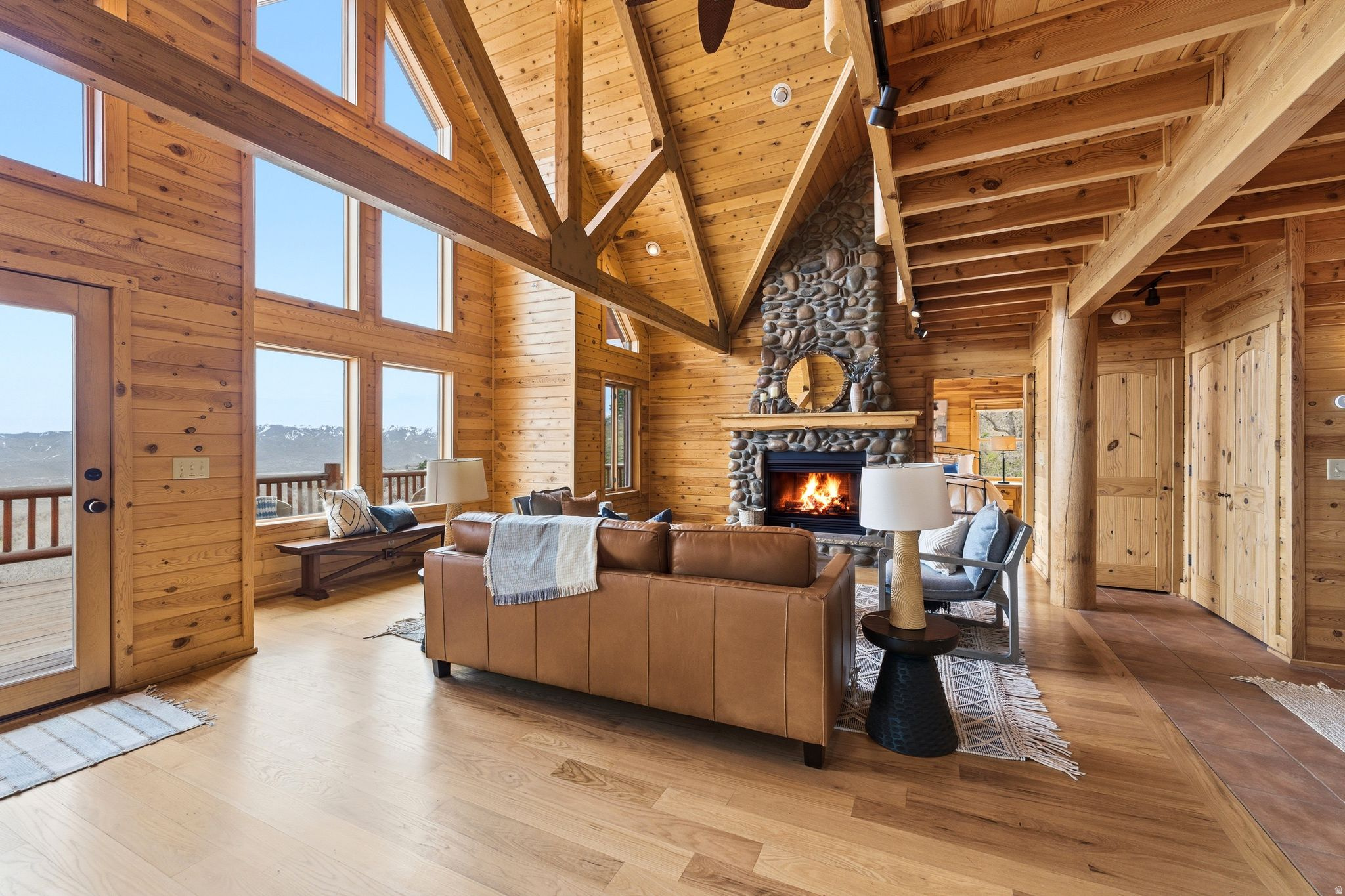 FOREST MEADOW RANCH - Residential