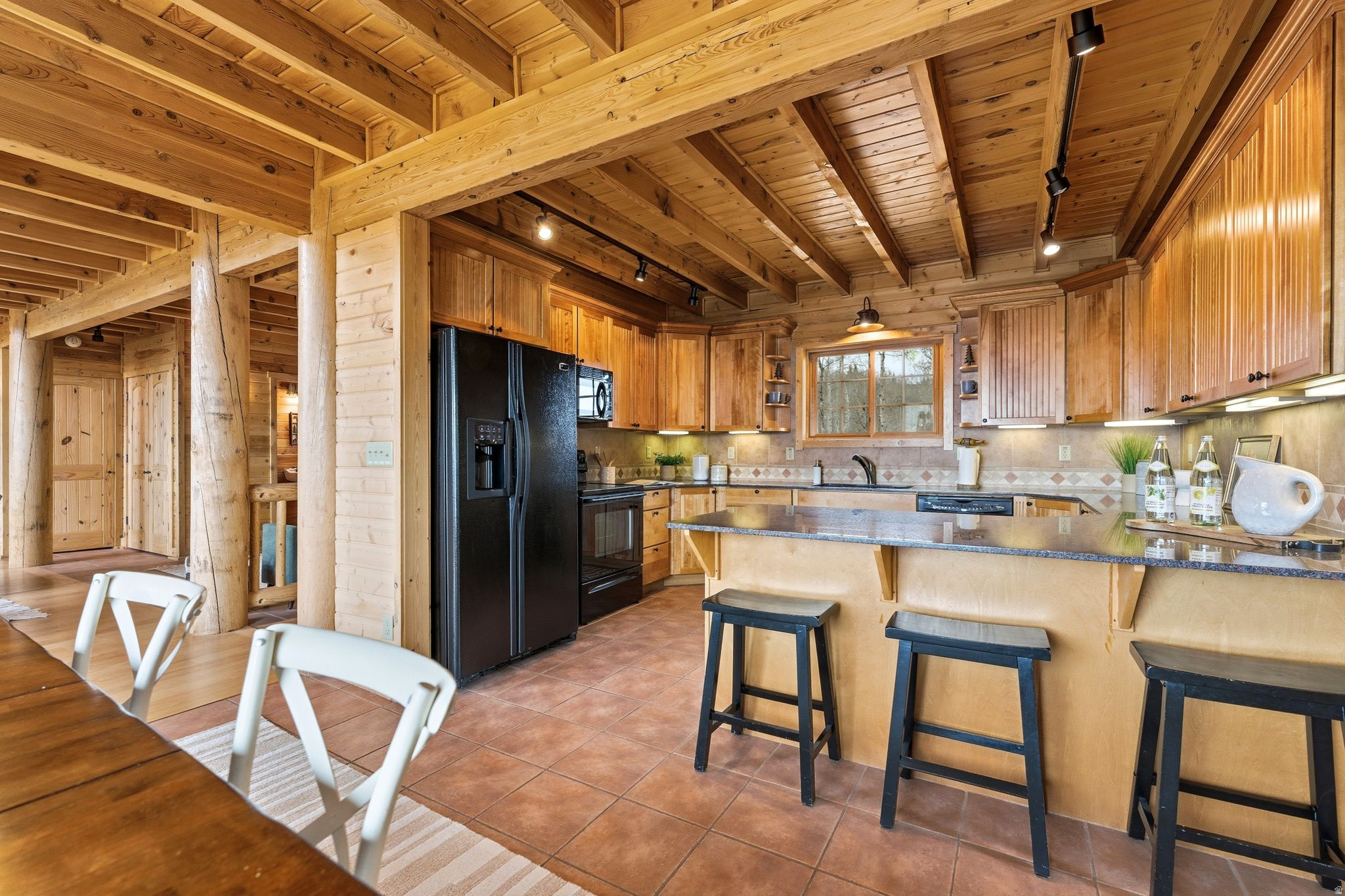 FOREST MEADOW RANCH - Residential