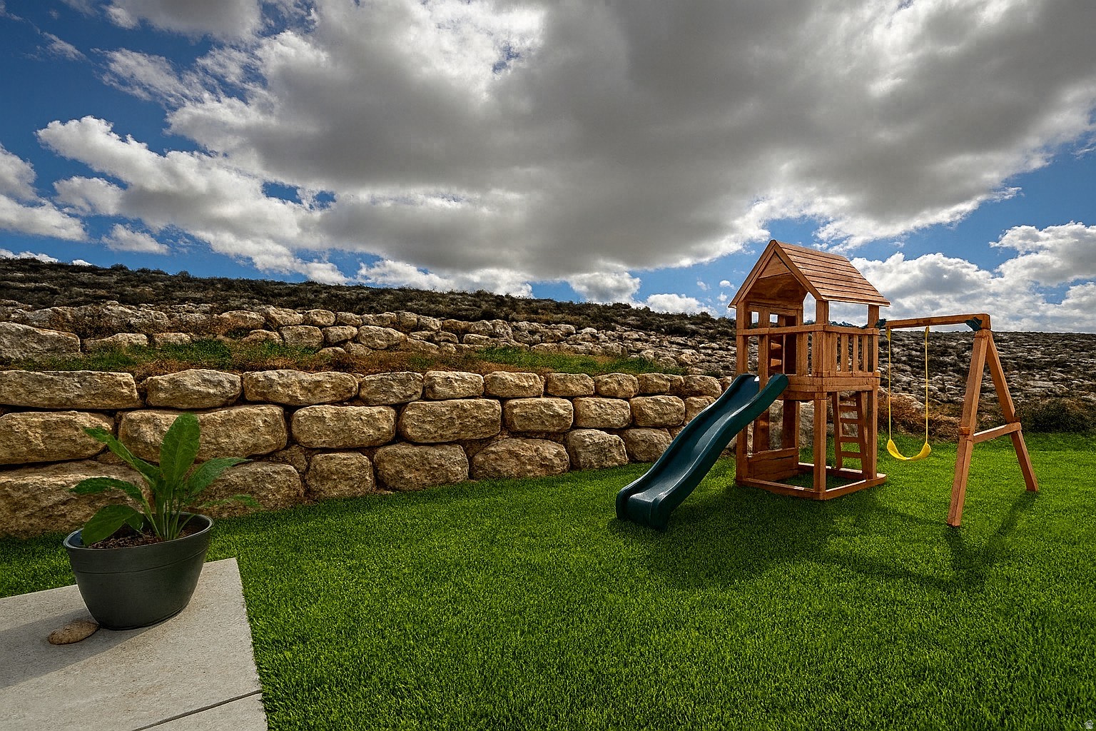 LONE TREE AT CIRCLE FIVE RANCH - Residential