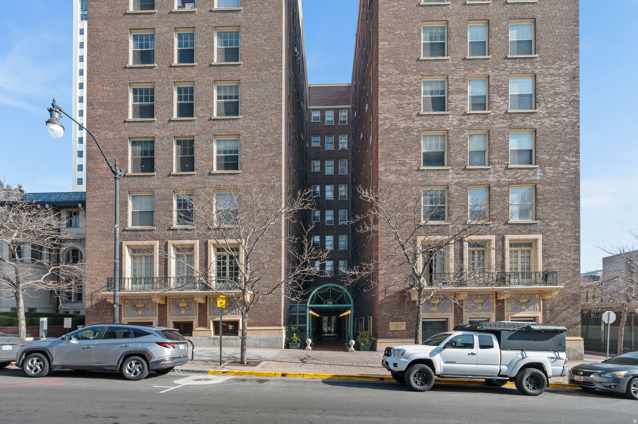 BELVEDERE CONDM - Residential