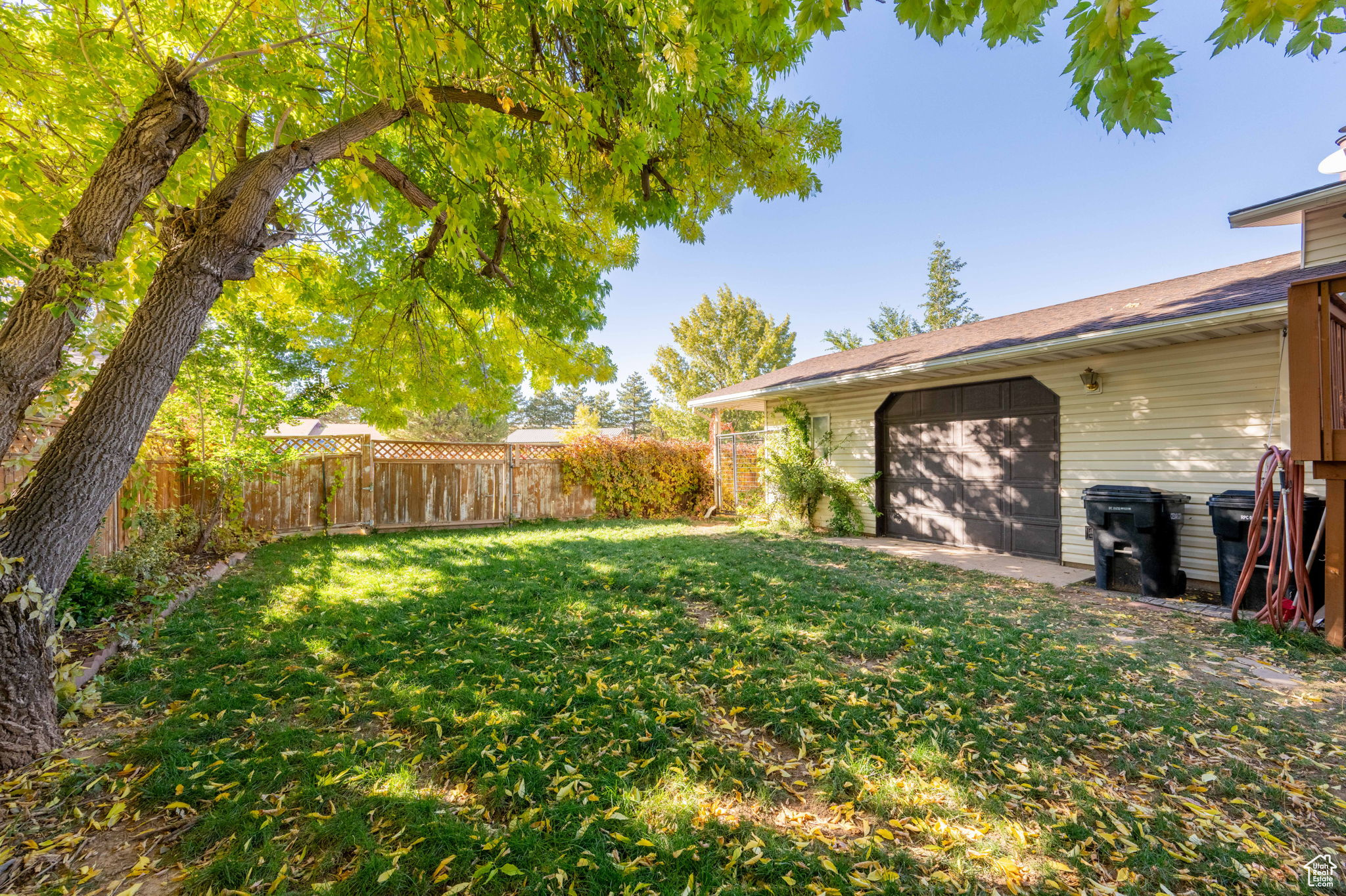 BROOKHAVEN ESTATES - Residential