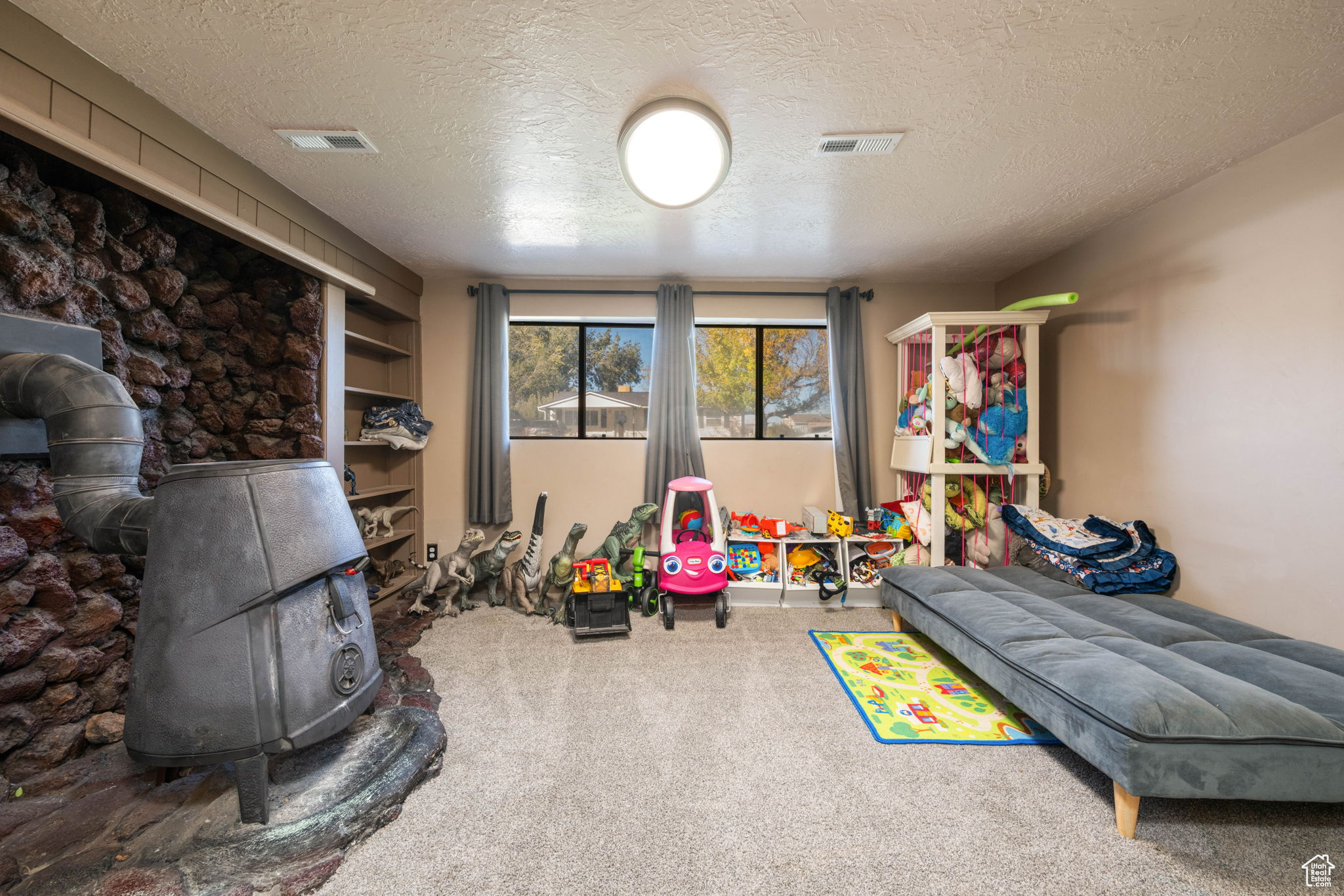 BROOKHAVEN ESTATES - Residential