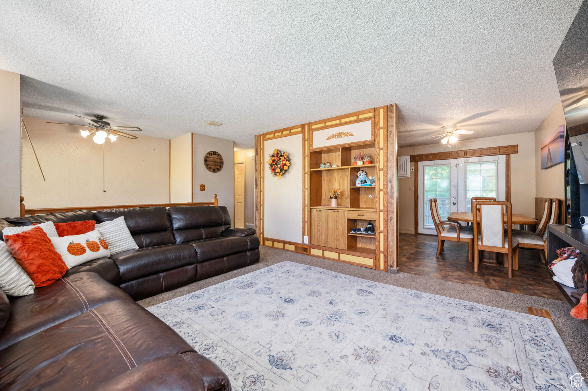 BROOKHAVEN ESTATES - Residential