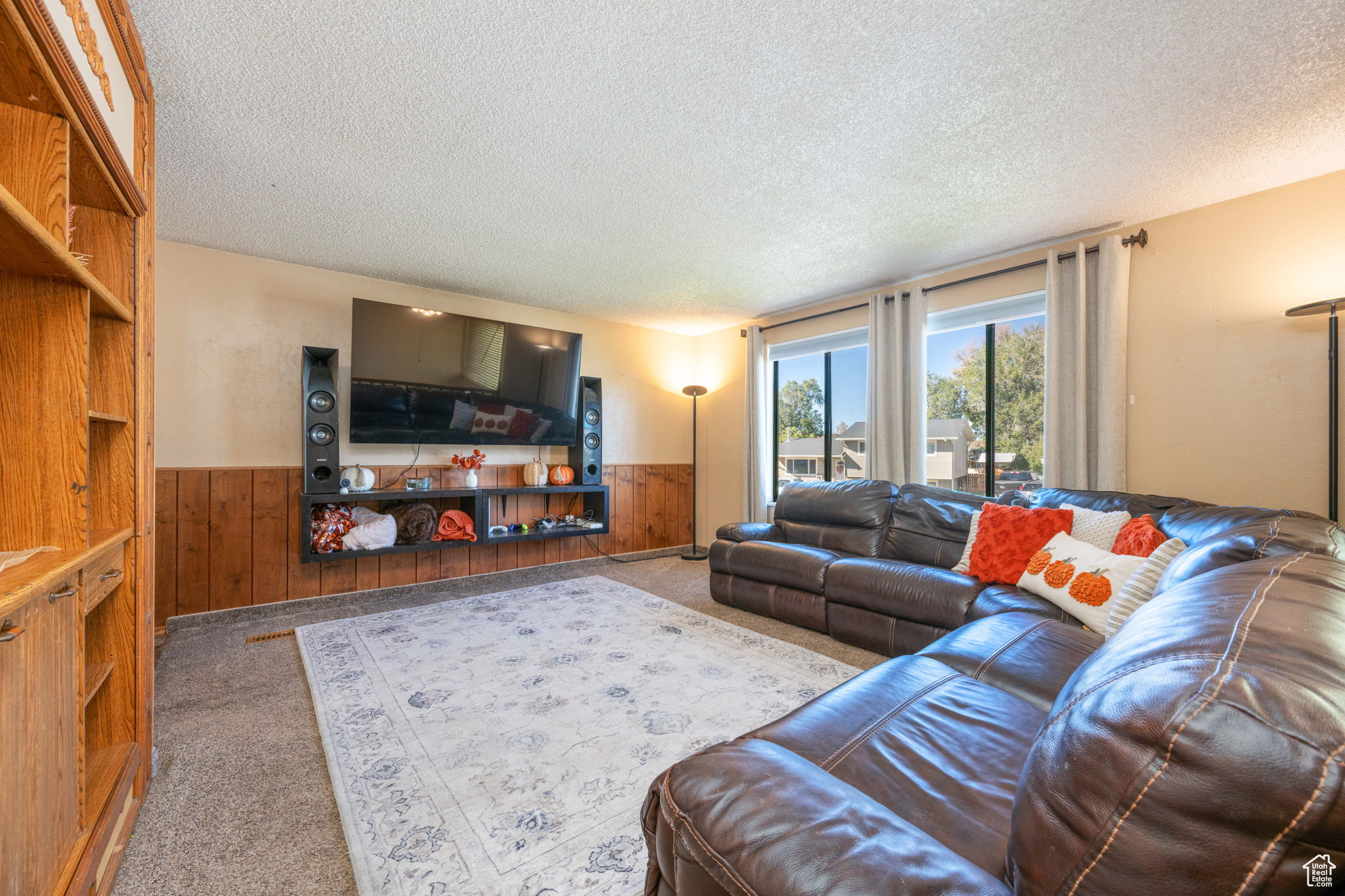 BROOKHAVEN ESTATES - Residential