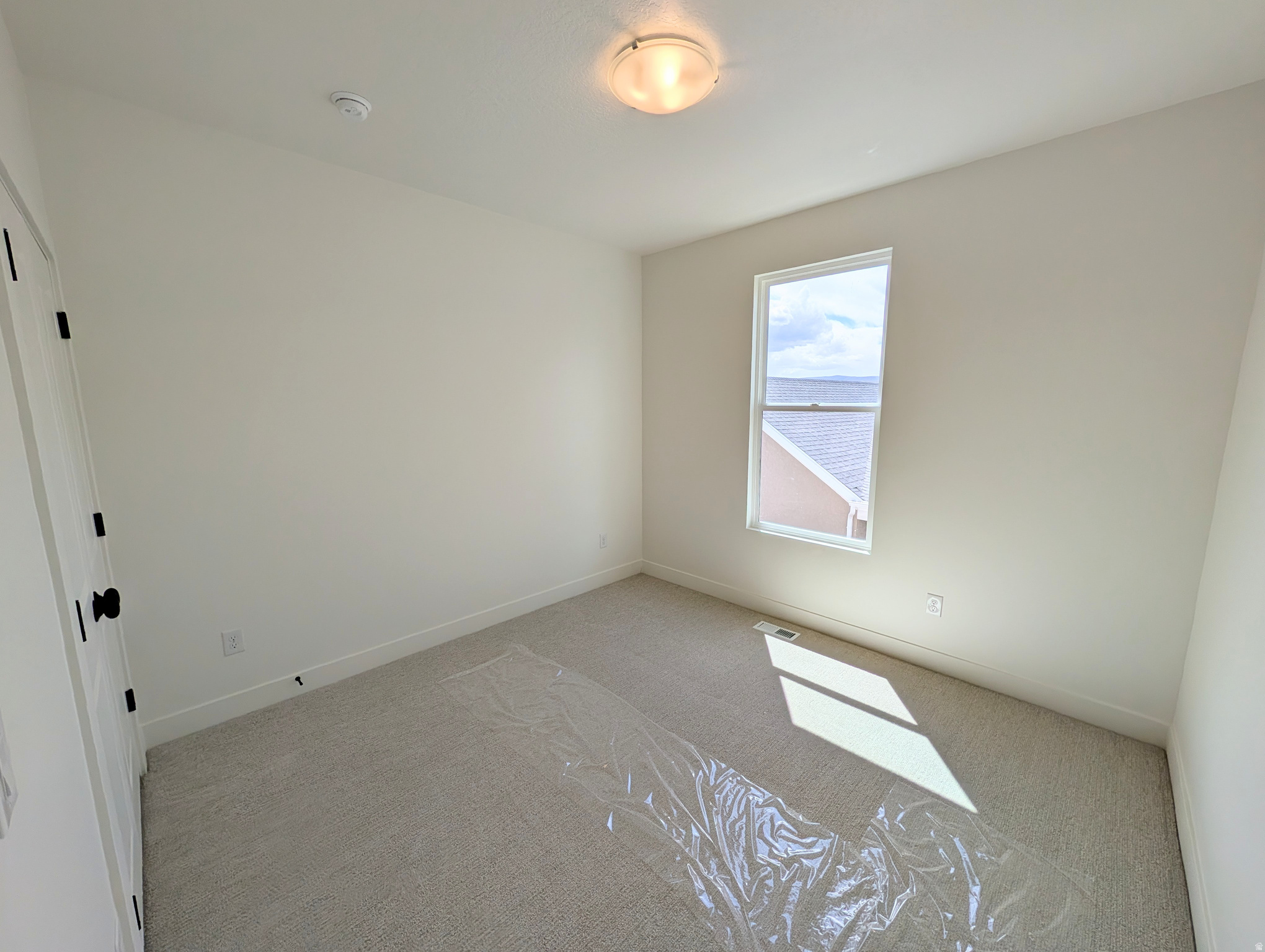 DAYBREAK - Residential