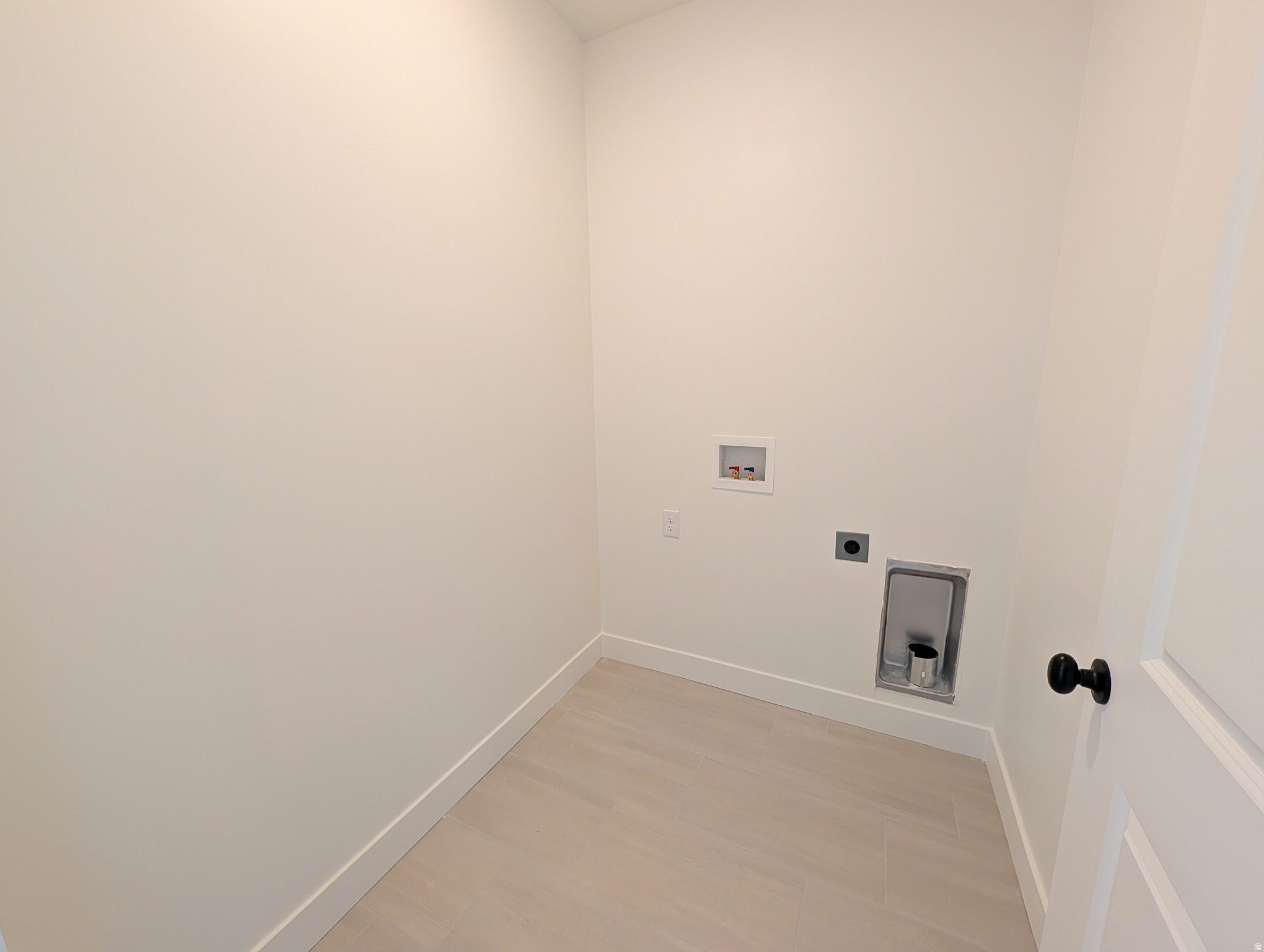 DAYBREAK - Residential